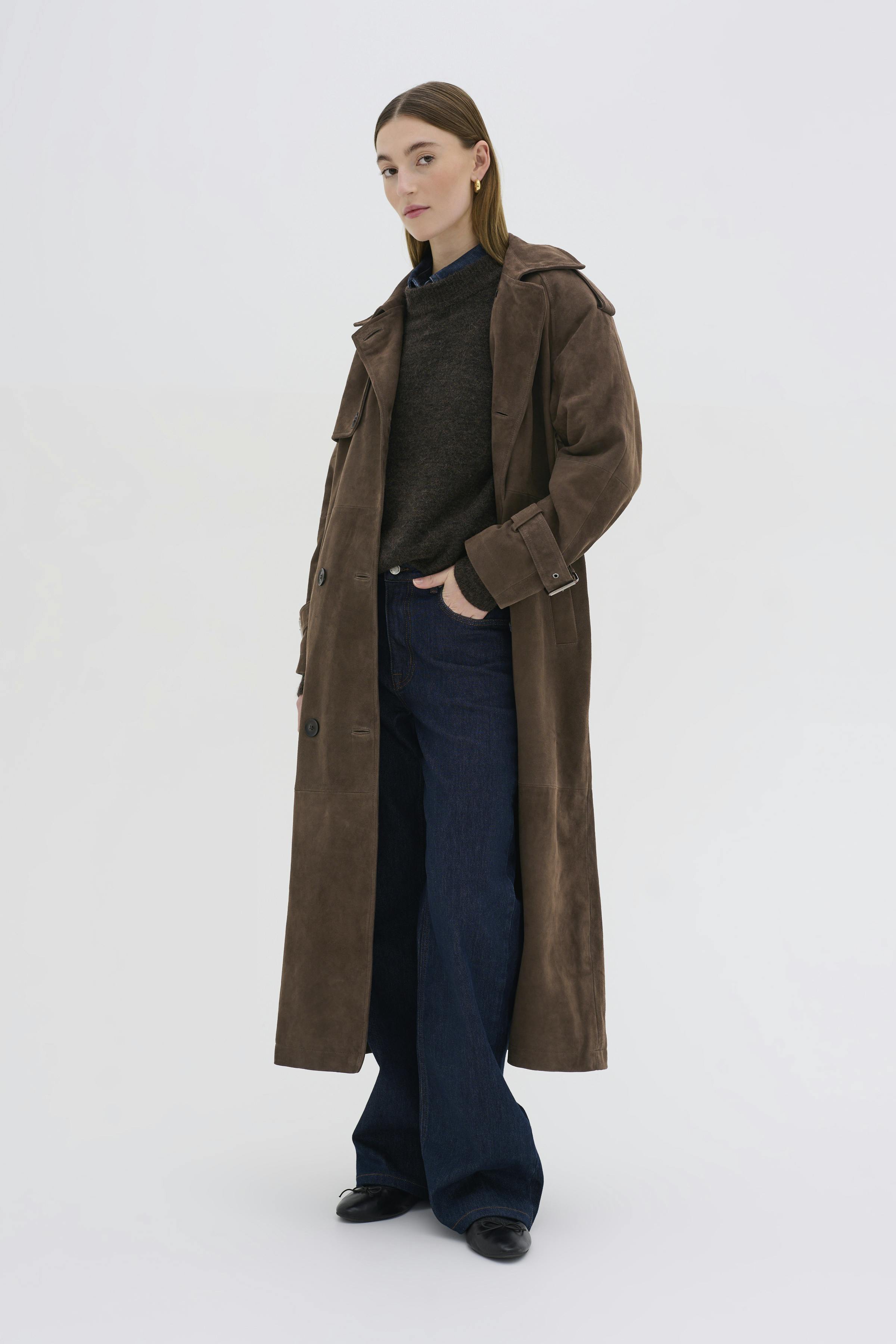 TaraMW Coat LOOKBOOK FRONT 10704830-190840