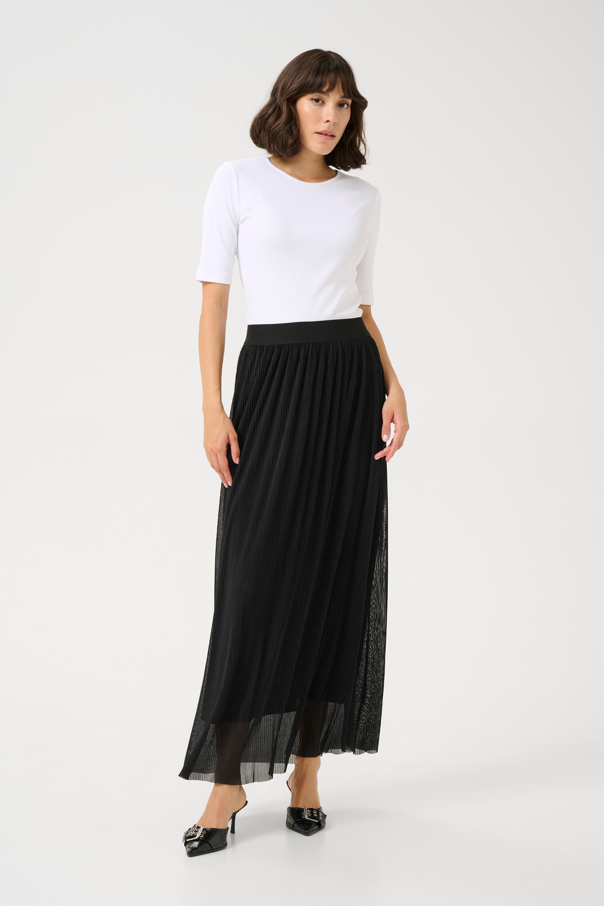 KAliva Skjørt LOOKBOOK FRONT 10510190-106822