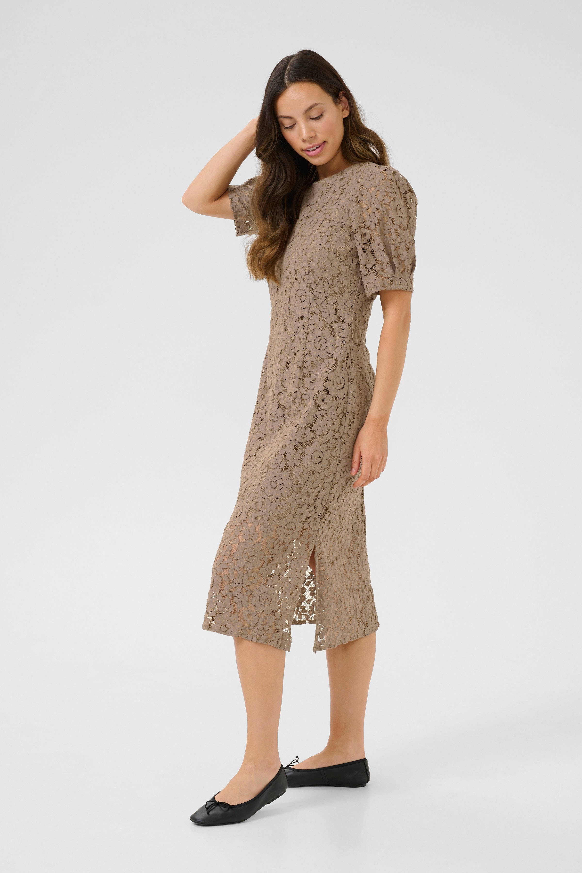 CREbana Kjole LOOKBOOK FRONT 10612092-170909
