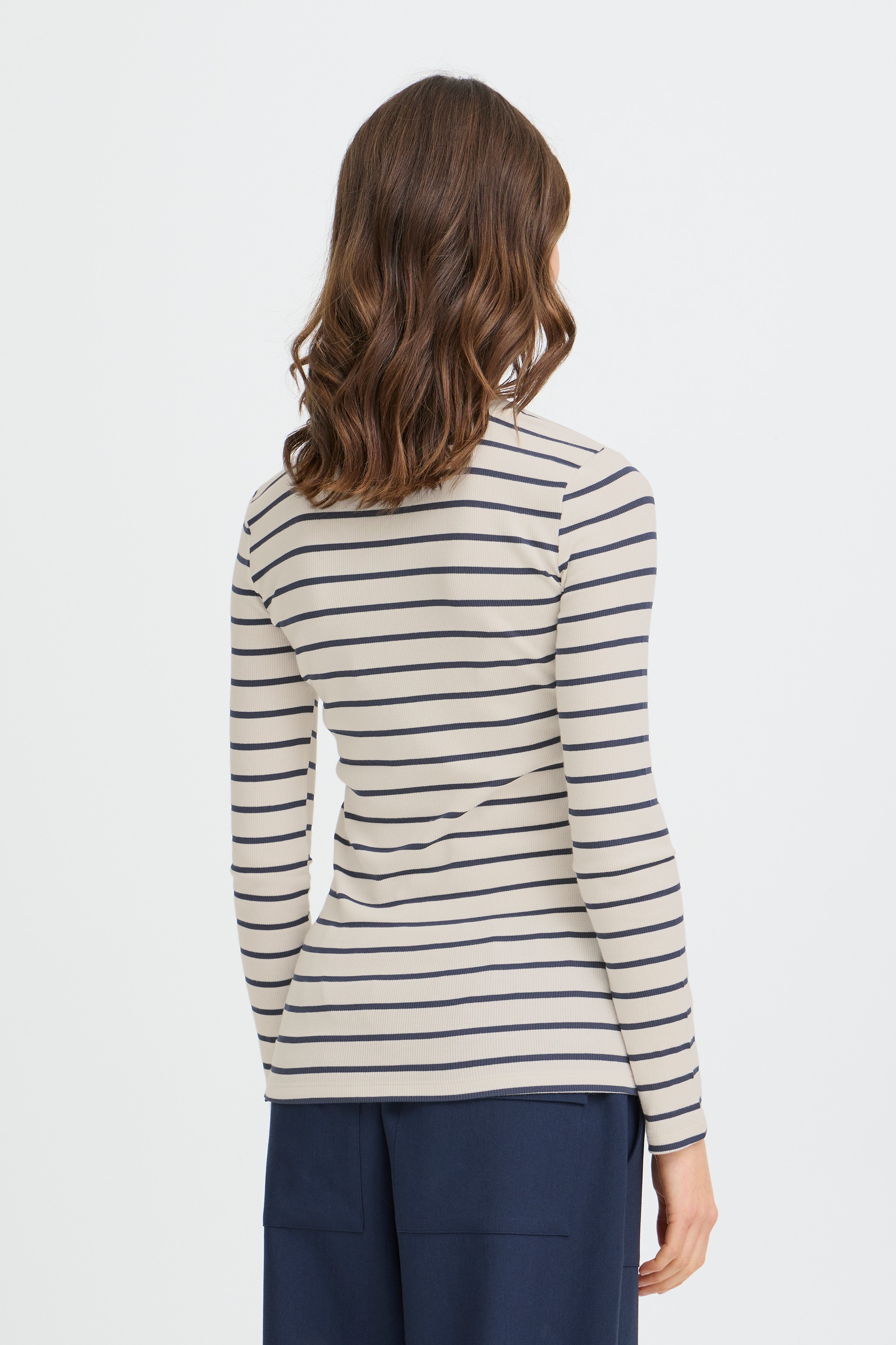 FRHIZAMOND Long sleeved T-shirt LOOKBOOK BACK 20615551-900004446