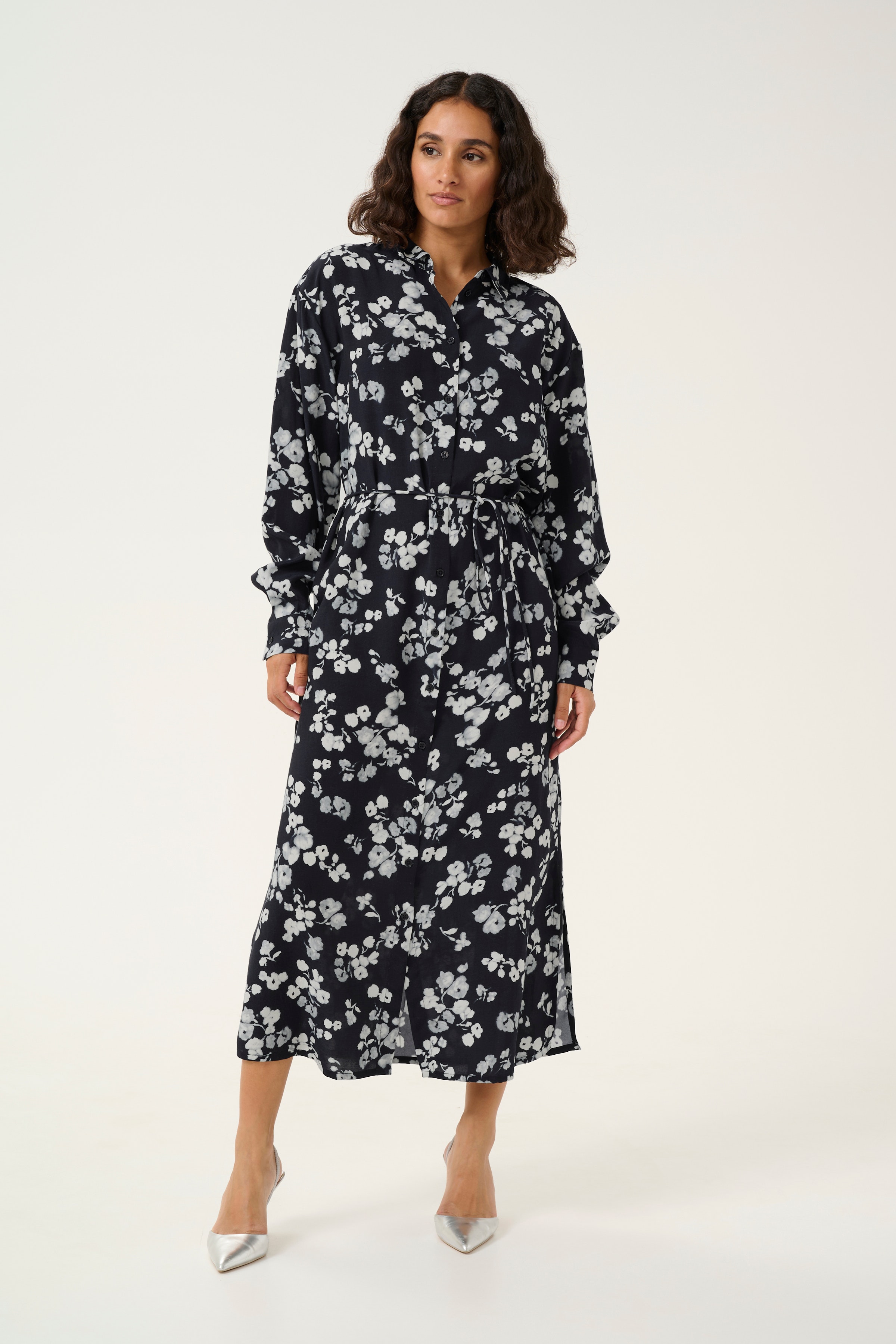 KAalice Kjole LOOKBOOK FRONT 10509401-106800