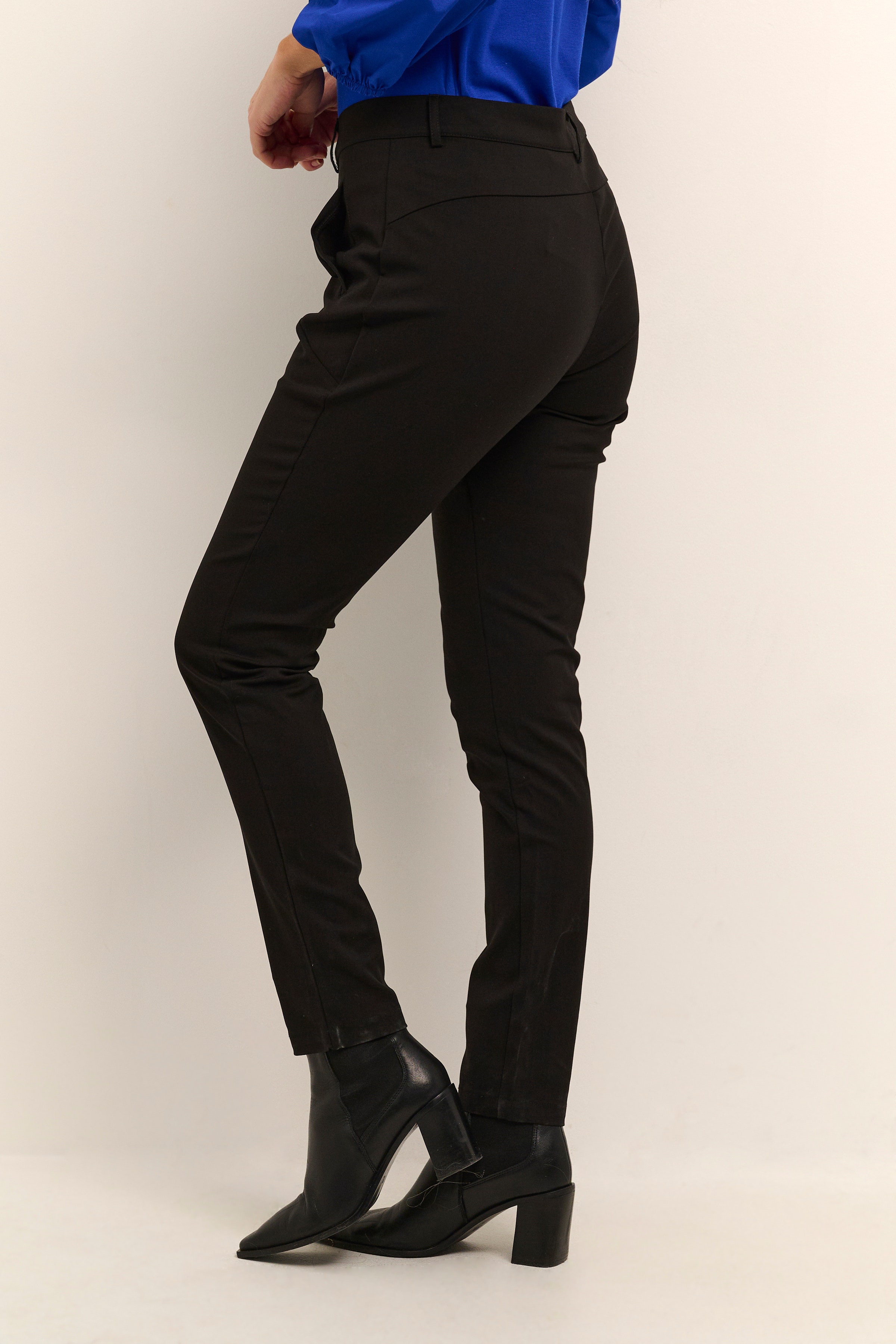 Casual Hose LOOKBOOK BACK 550677-50600