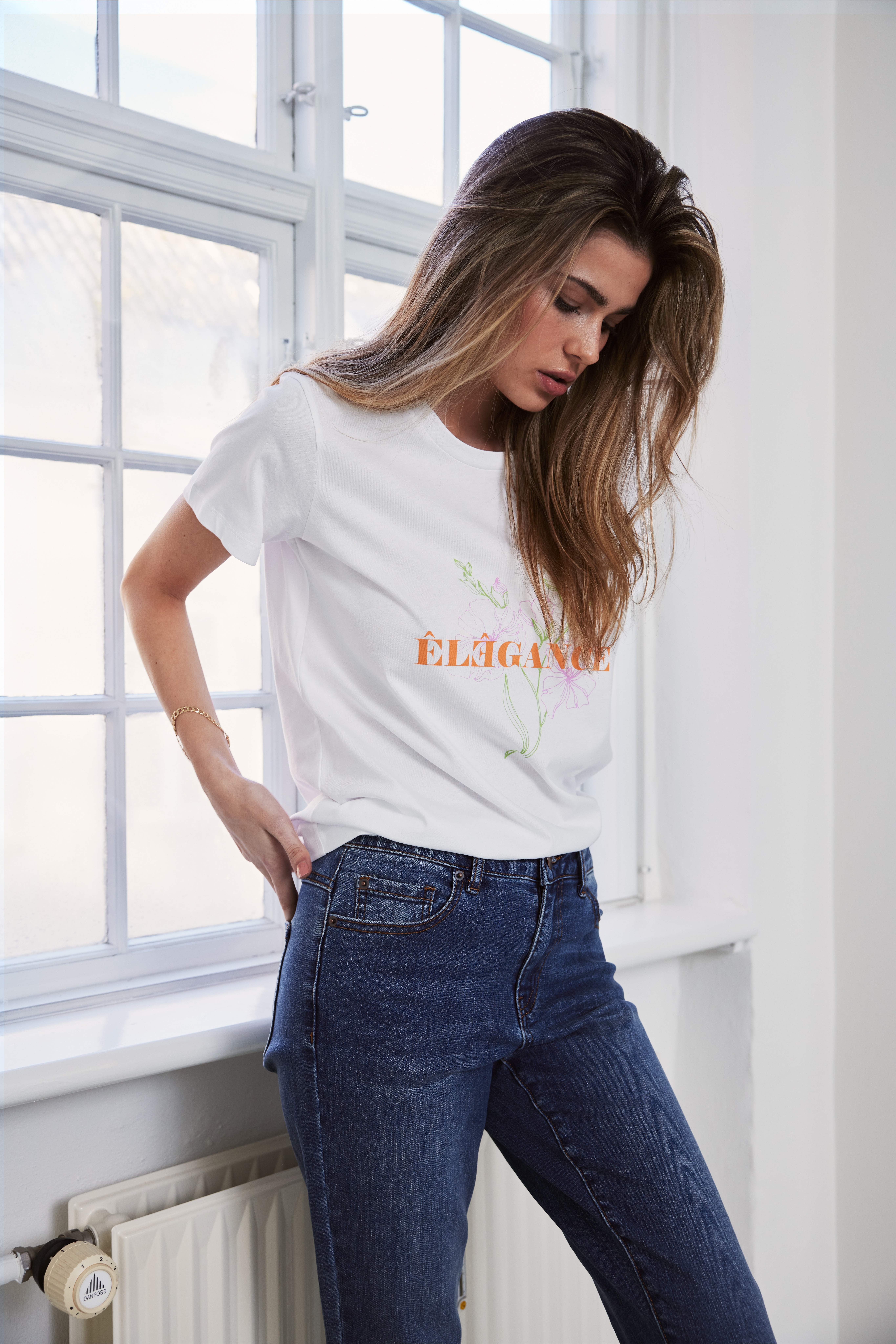 KAsinem Cropped Jeans LOCATION NONE 10506133-102272