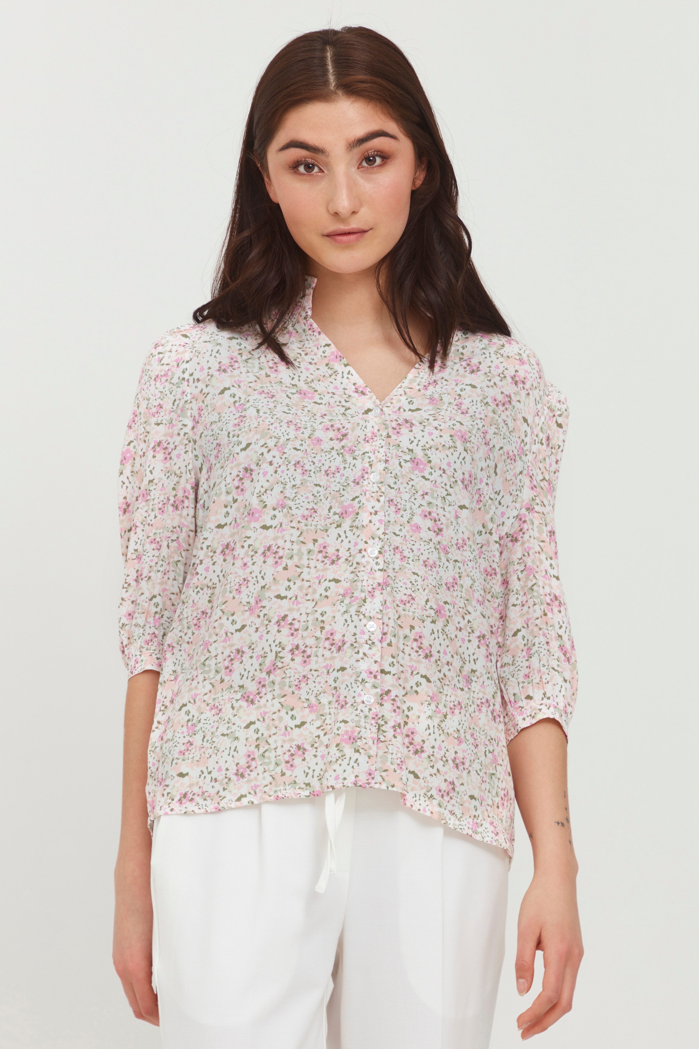 Korte mouwen shirt LOOKBOOK FRONT 20809970-200805