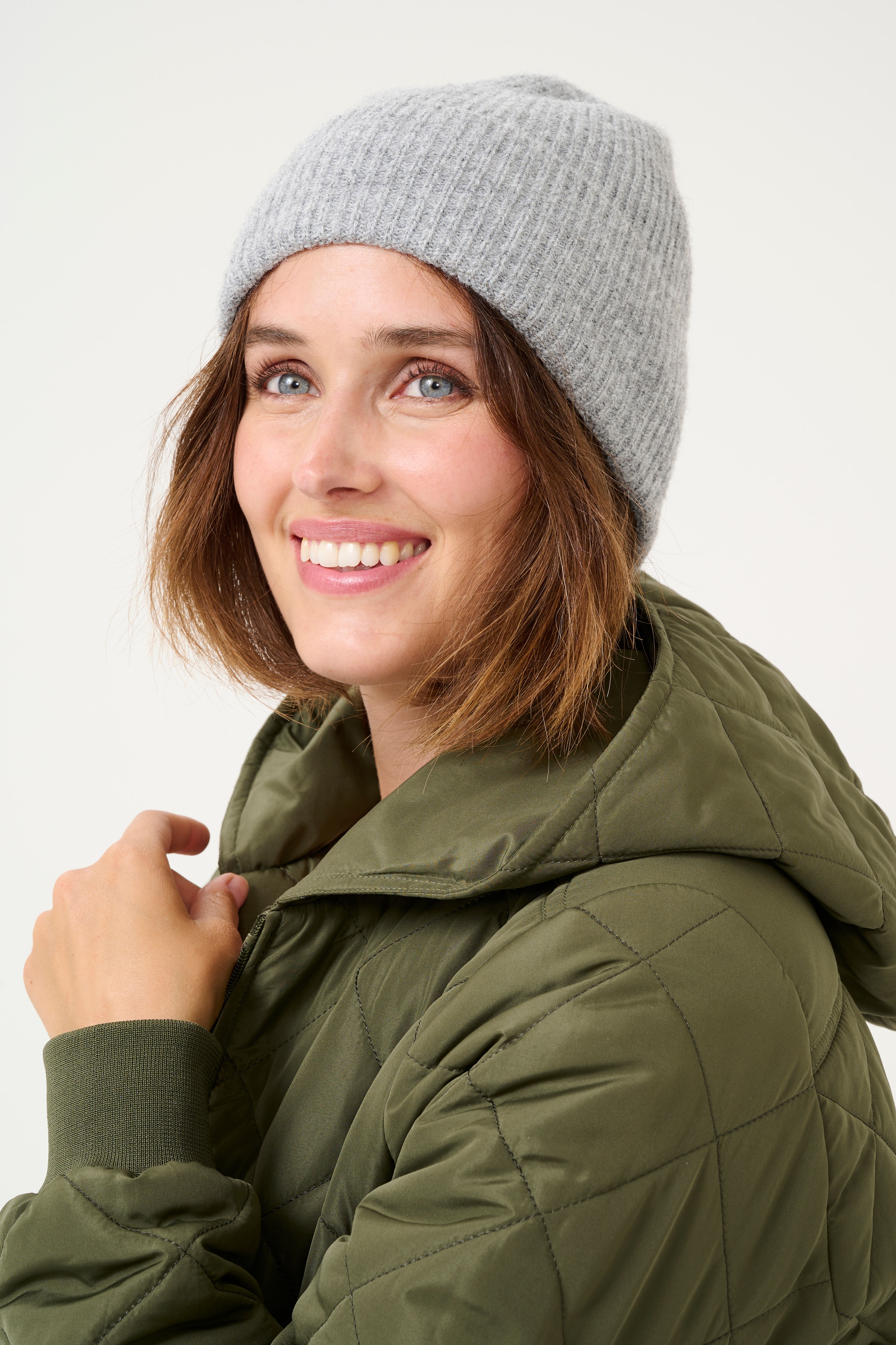 KAmille Hatt LOOKBOOK DETAIL 10509859-100123