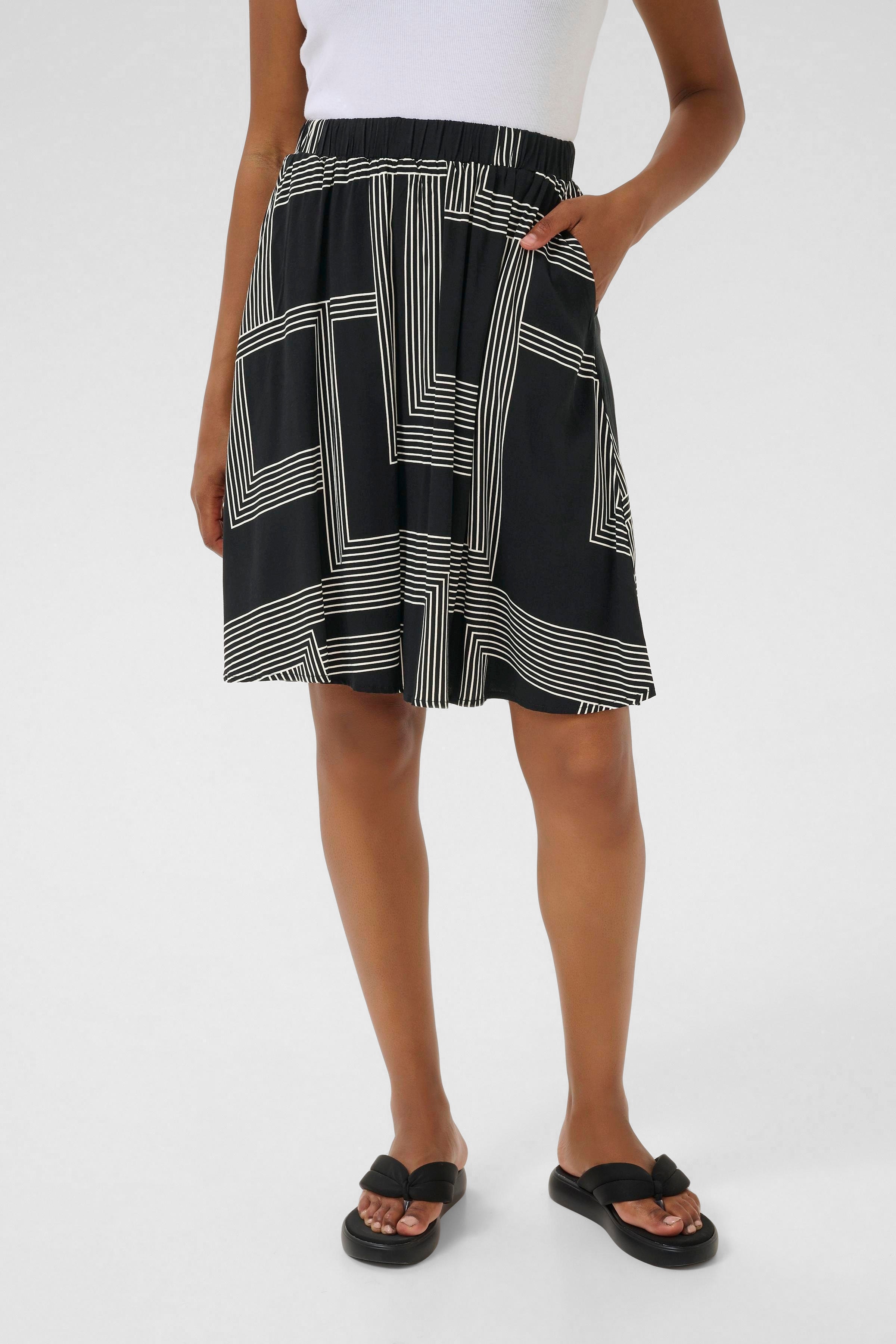 KAdonny Skjørt LOOKBOOK FRONT 10510208-107704
