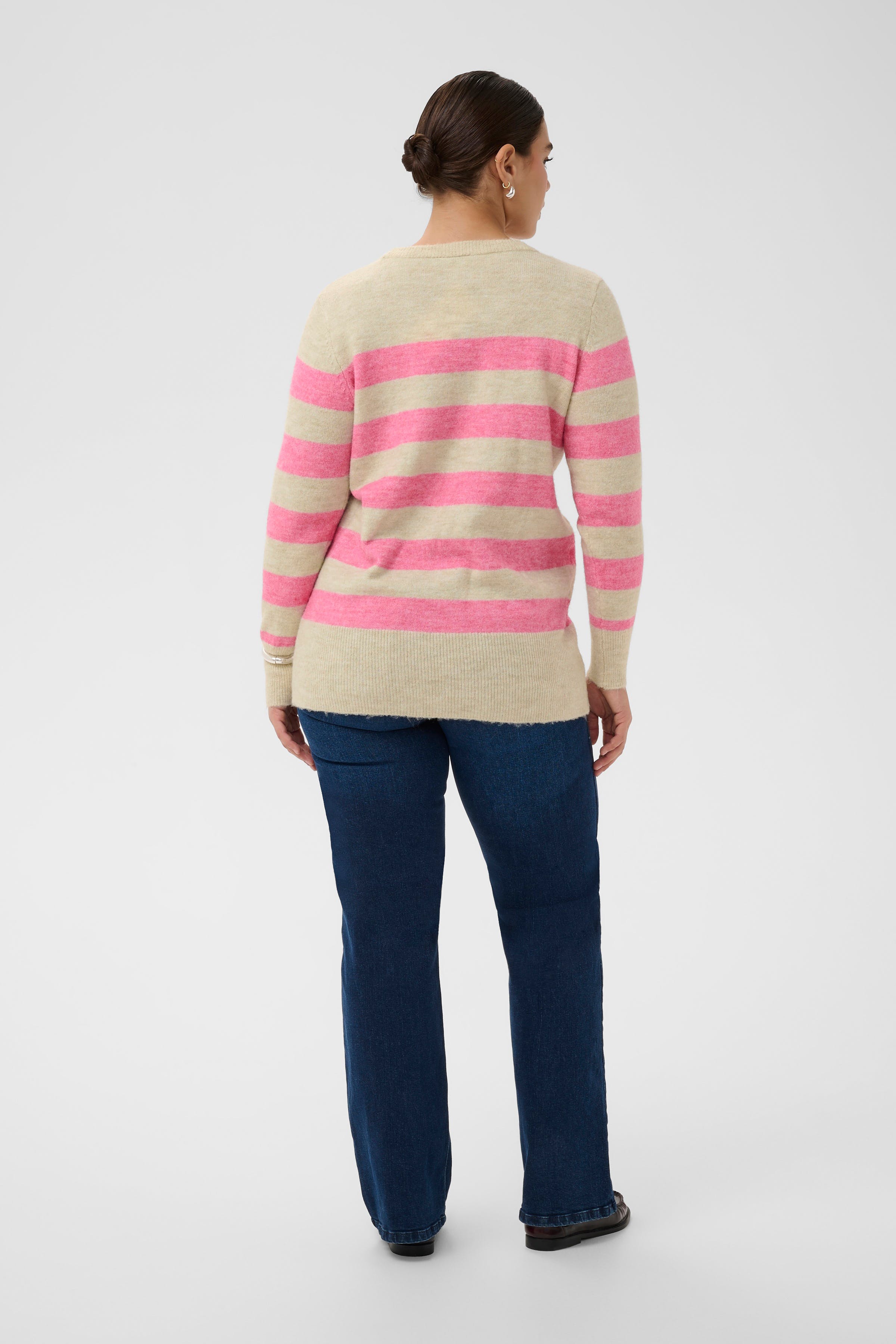 KCniela Pullover LOOKBOOK BACK 10583951-108950