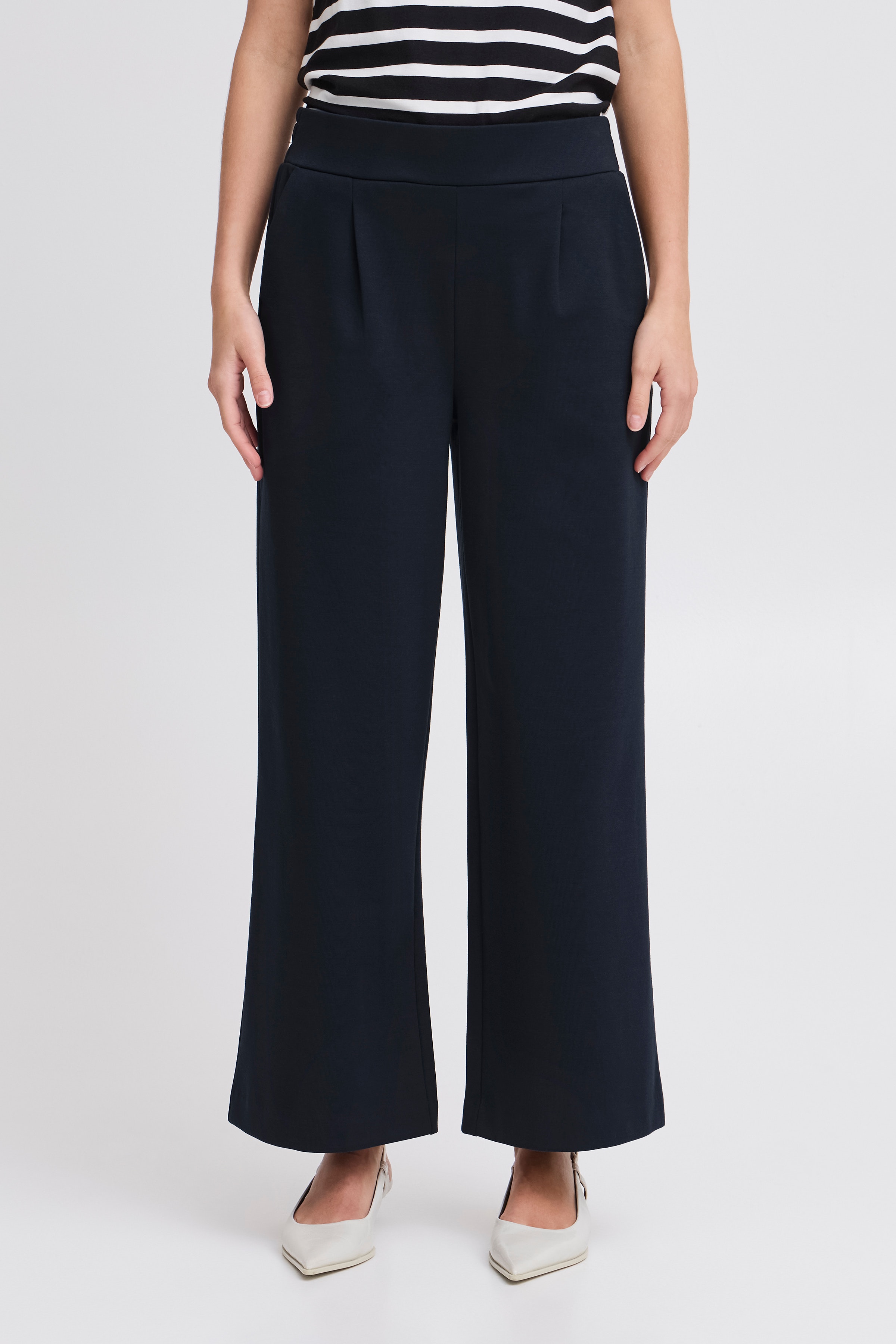 BYRIZETTA Trousers LOOKBOOK FRONT 20815029-194020