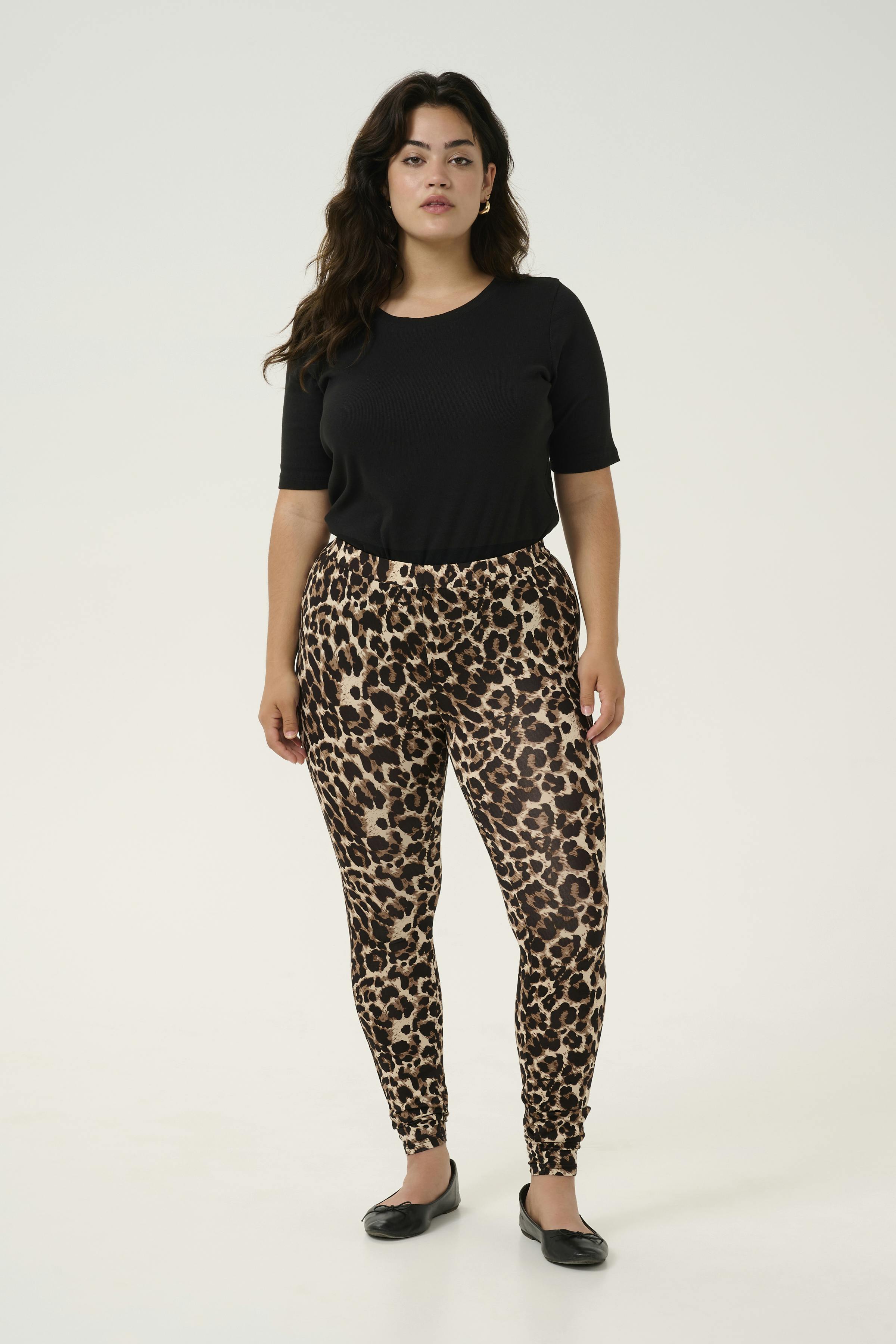 KCpeppi Leopard Leggings LOOKBOOK FRONT 10583148-101623