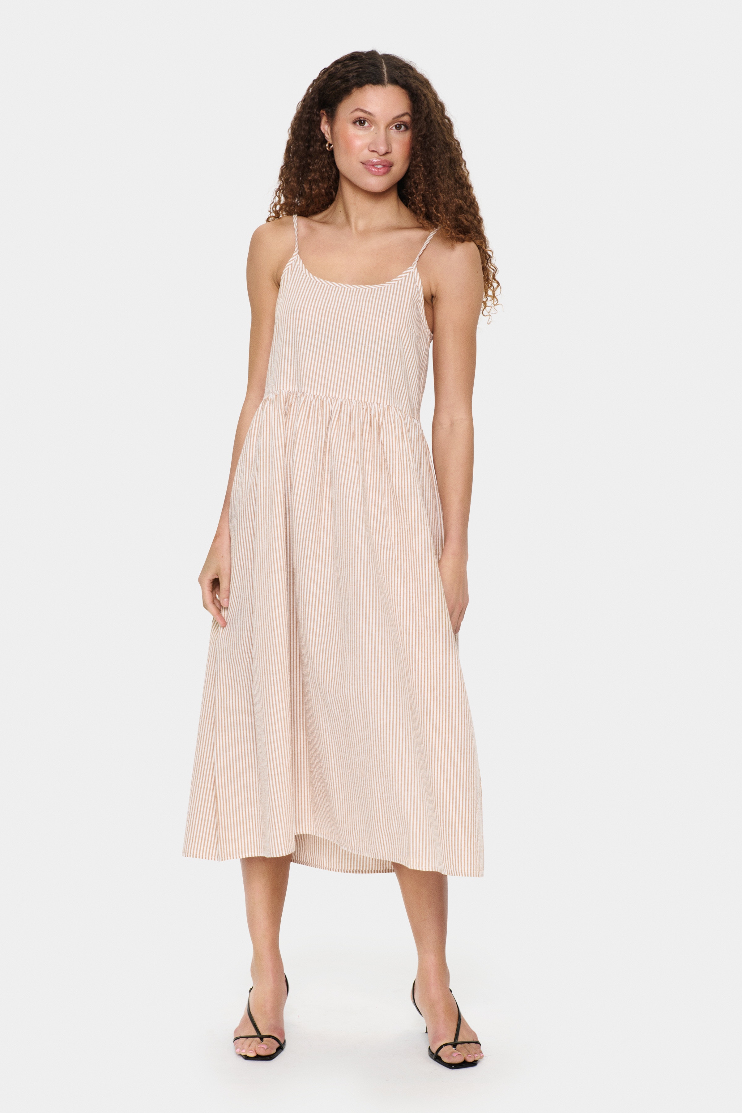 KiraSZ Kleid LOOKBOOK FRONT 30514018-171134