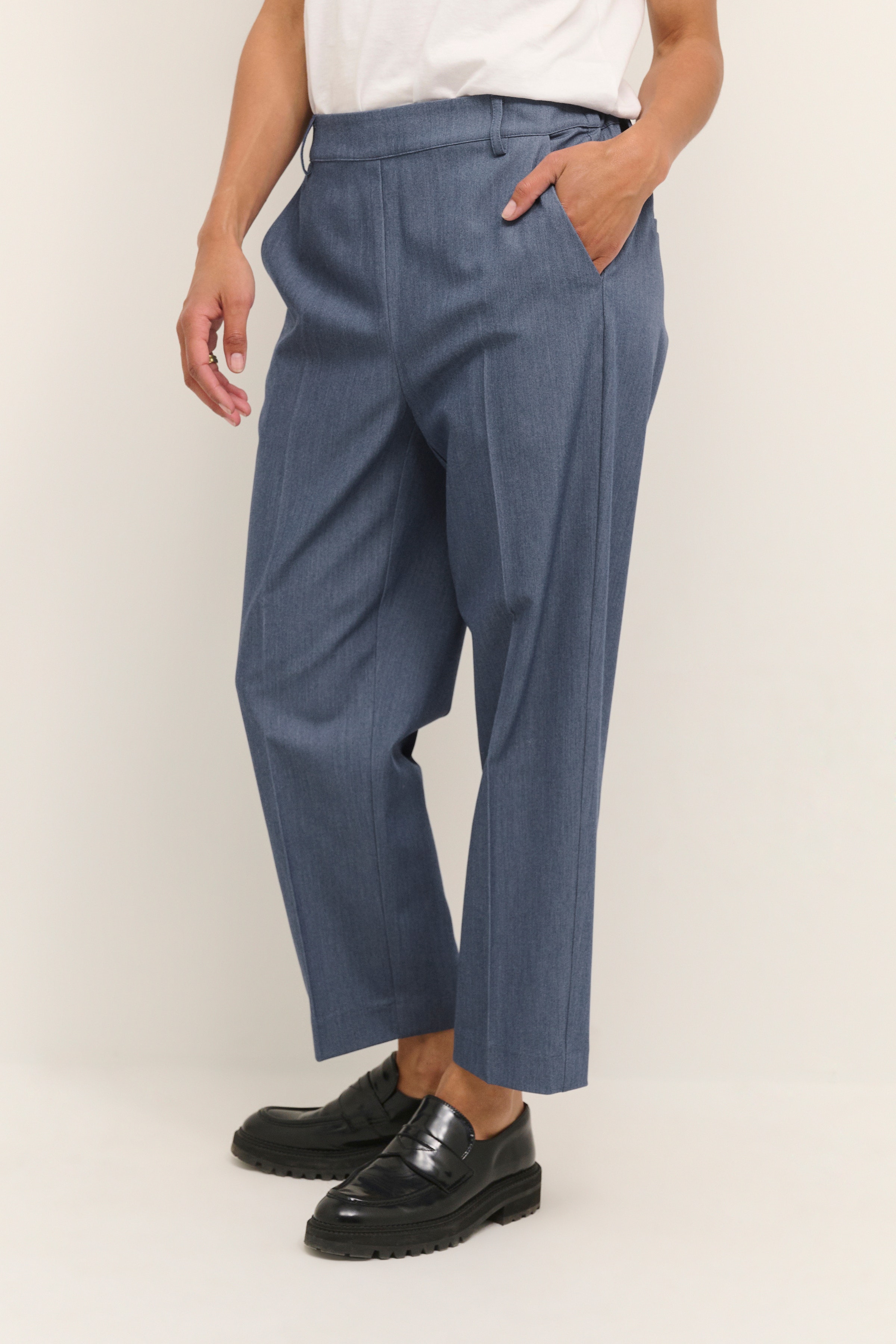 KAsakura Hose LOOKBOOK FRONT 10506127-193929