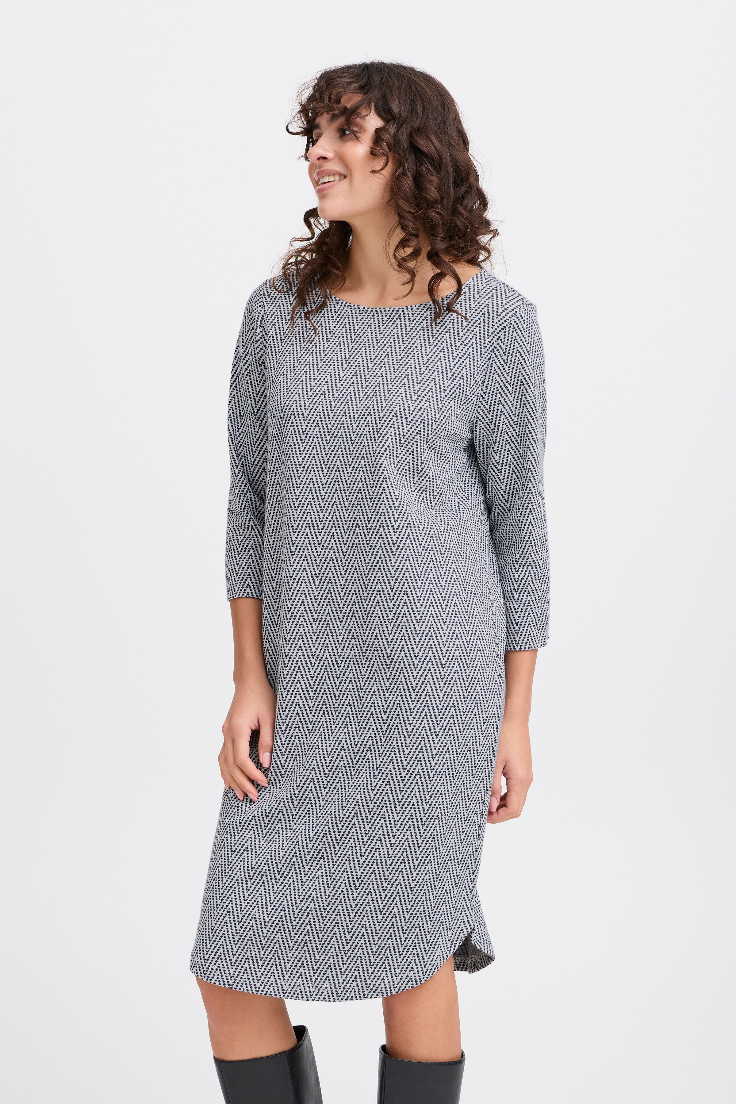 FRVARA DR 1 Jersey dress LOOKBOOK FRONT 20615216-204252