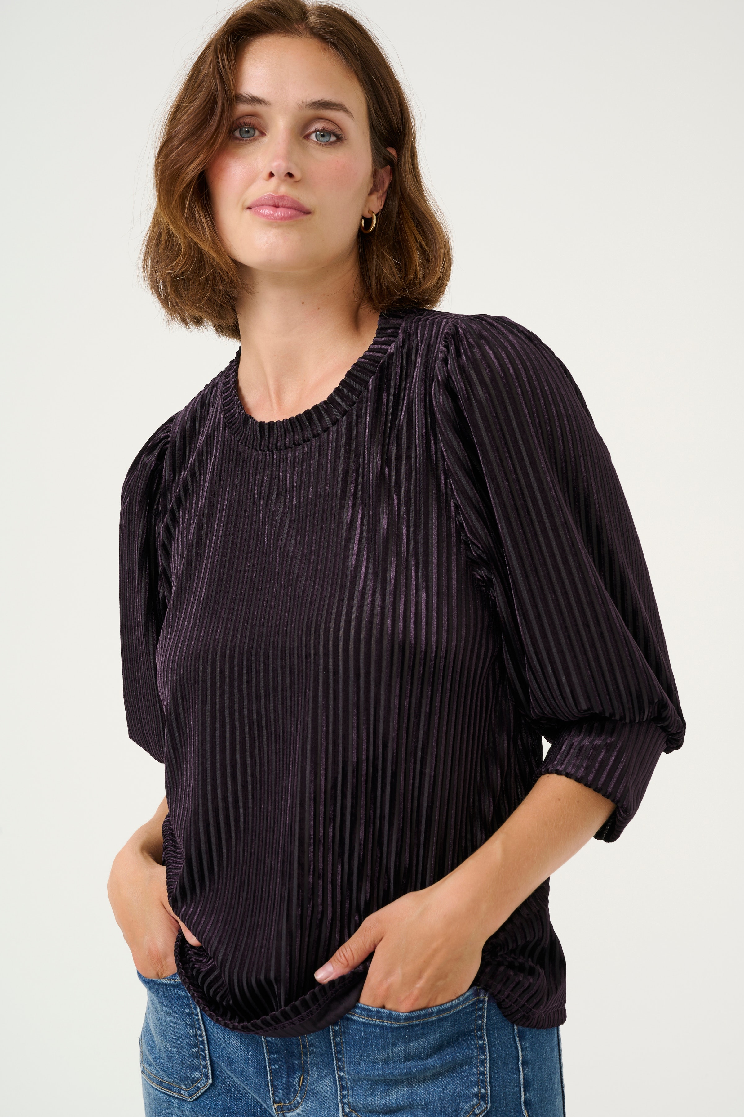 KAcaca Velourbluse LOOKBOOK DETAIL 10503887-107223