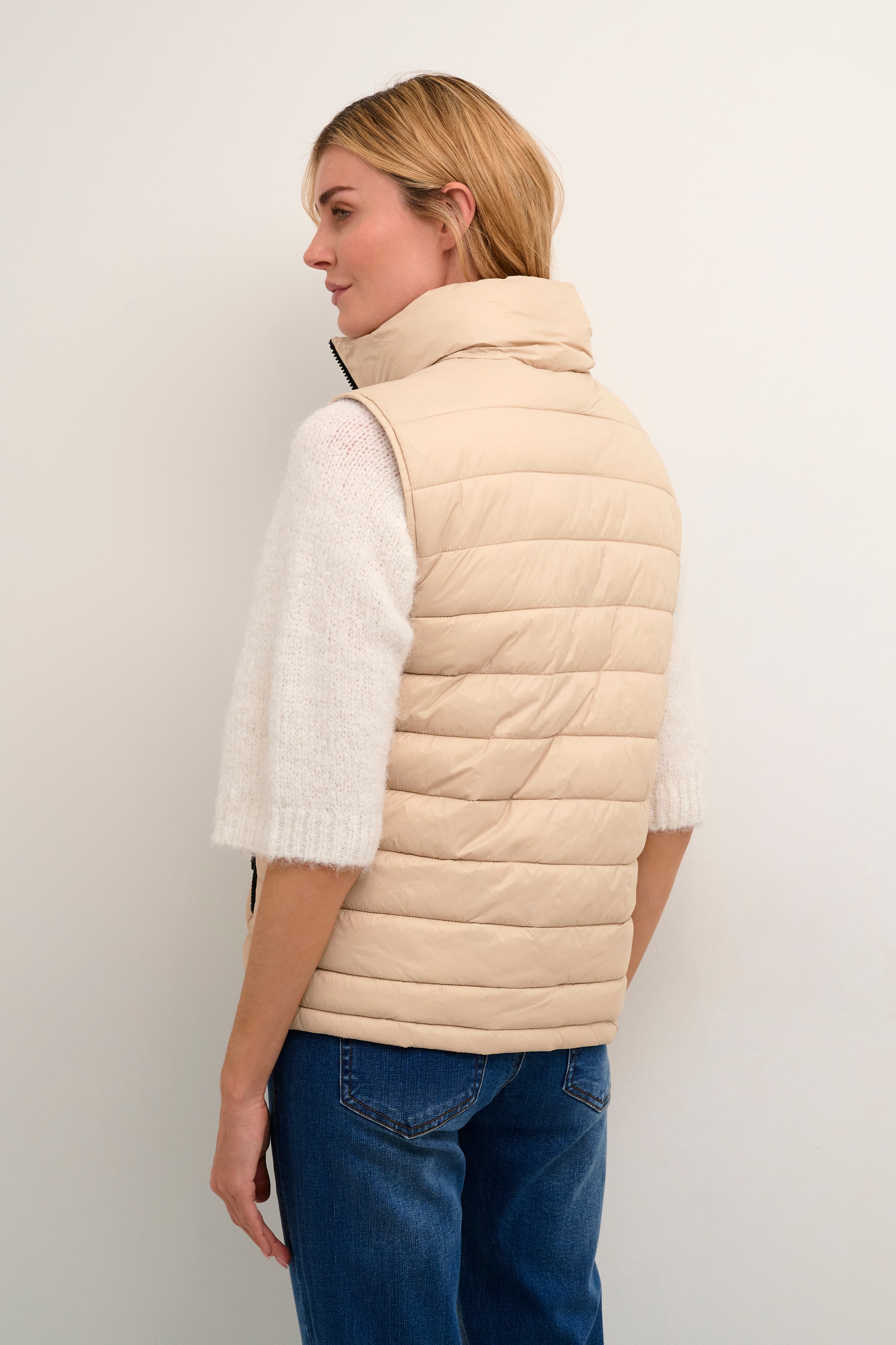 KAlira Varm vest LOOKBOOK BACK 10507668-141209