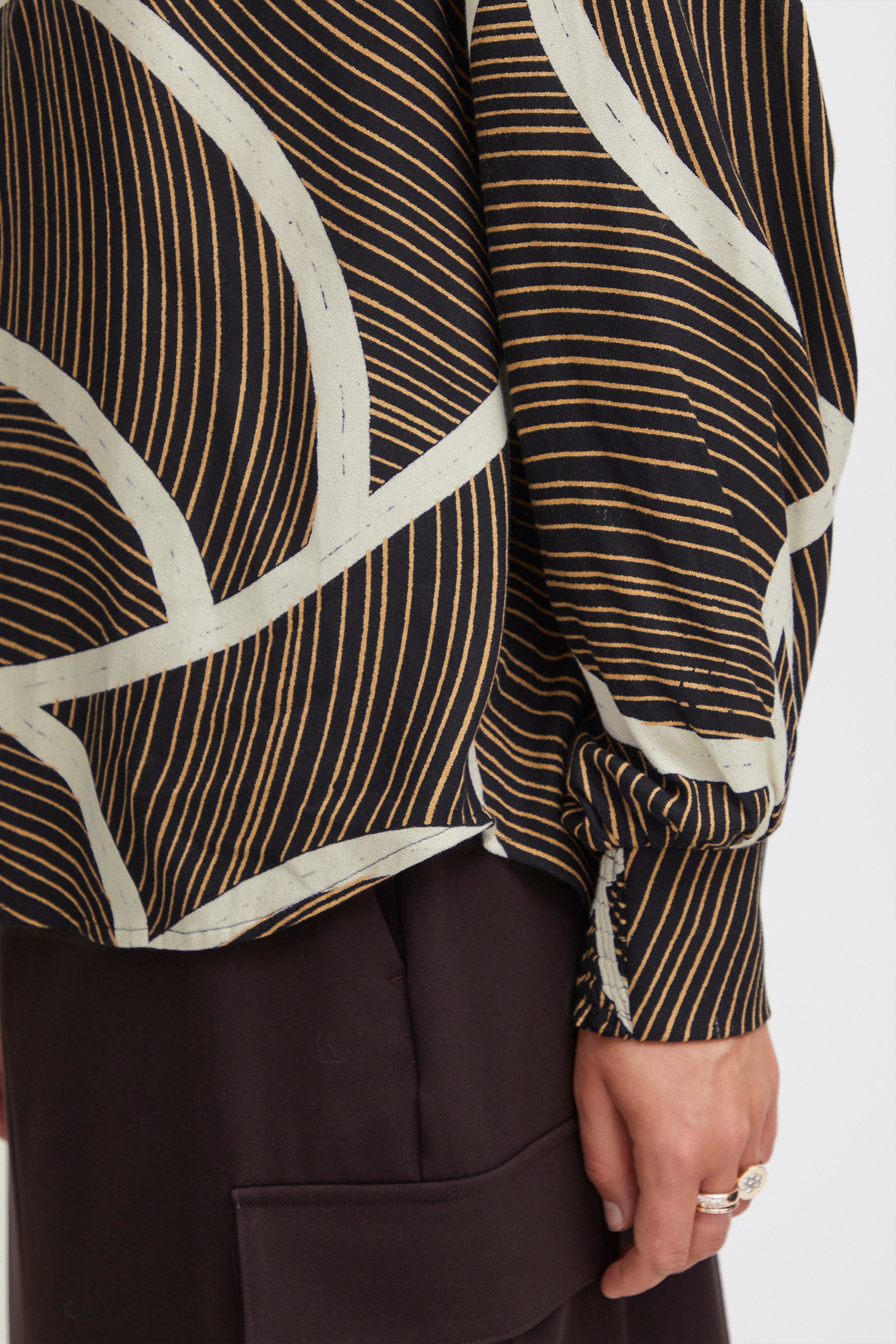 FRGITA Blouse LOOKBOOK DETAIL 20612675-202390