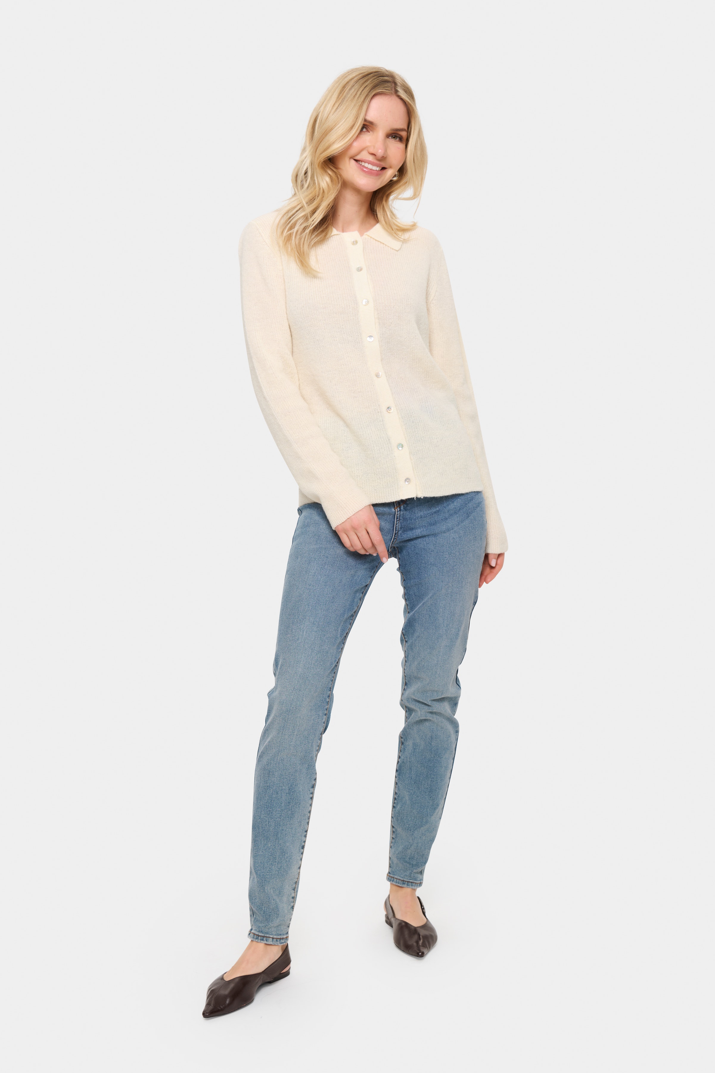 T5757, Jeans LOOKBOOK FRONT 30510166-134103