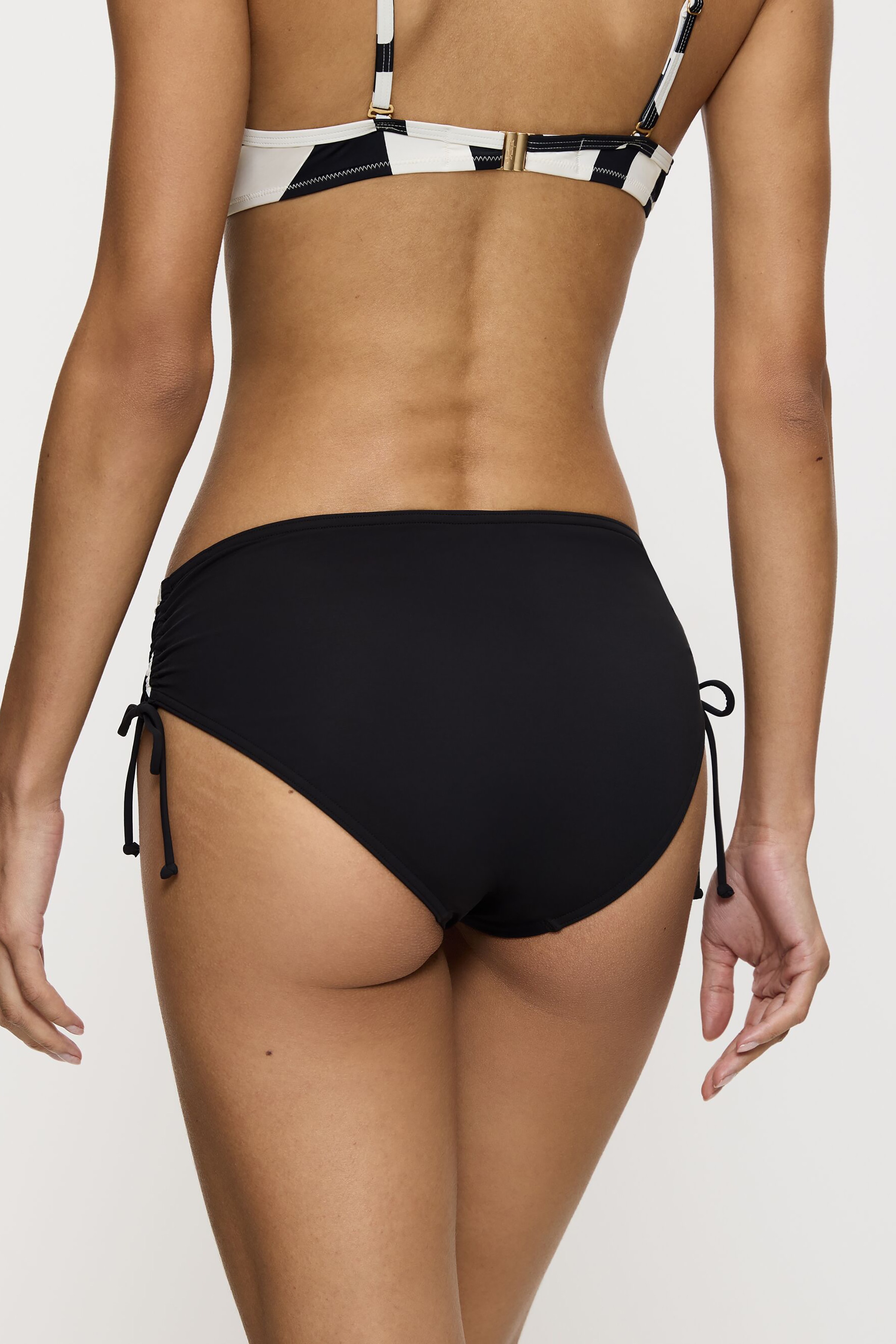 SummerAllure Bikini brief LOOKBOOK BACK 40500256-TM016