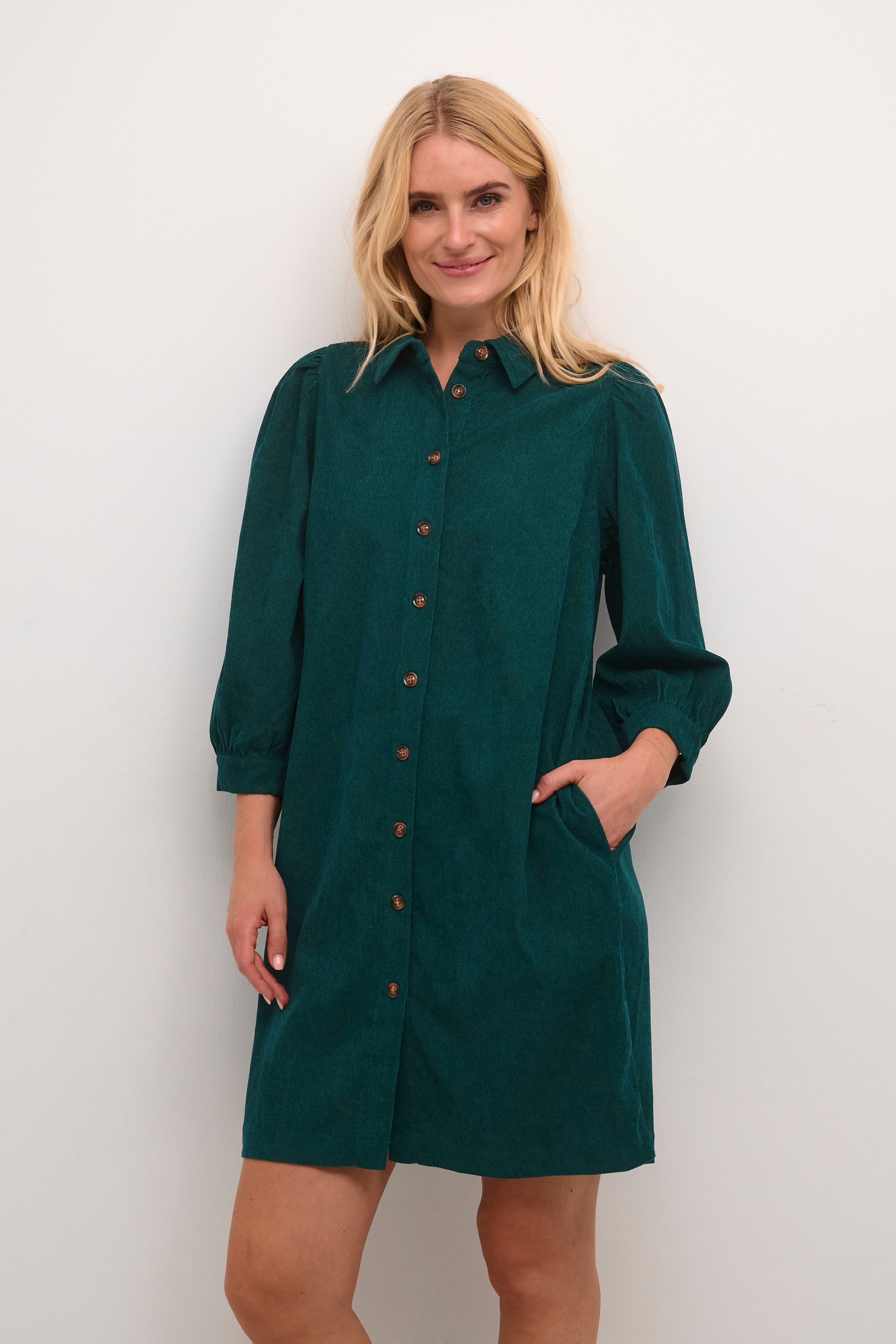 KAeve Kjole LOOKBOOK FRONT 10508441-195421