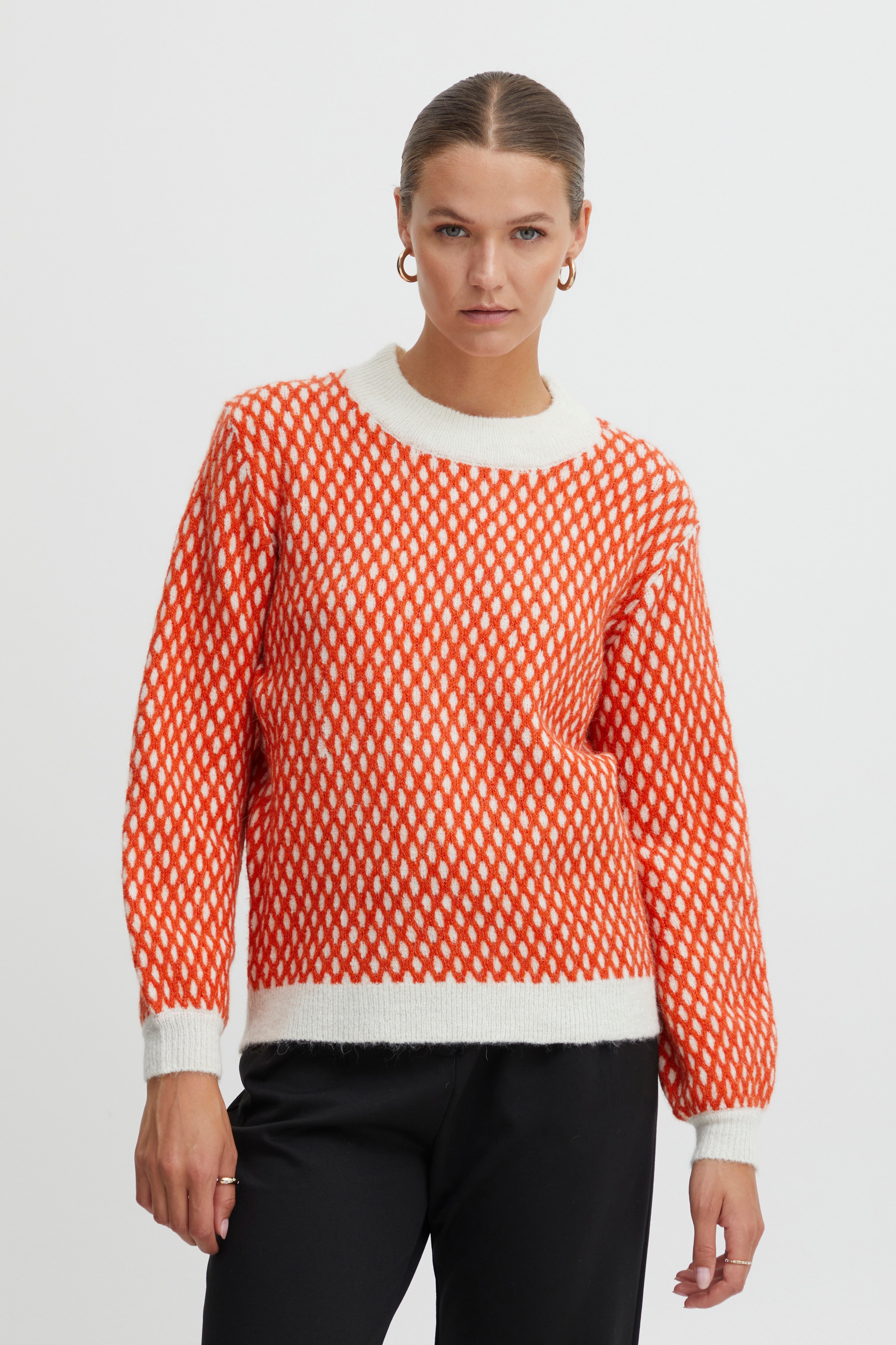 IHKAMARA Pullover LOOKBOOK FRONT 20117301-171452