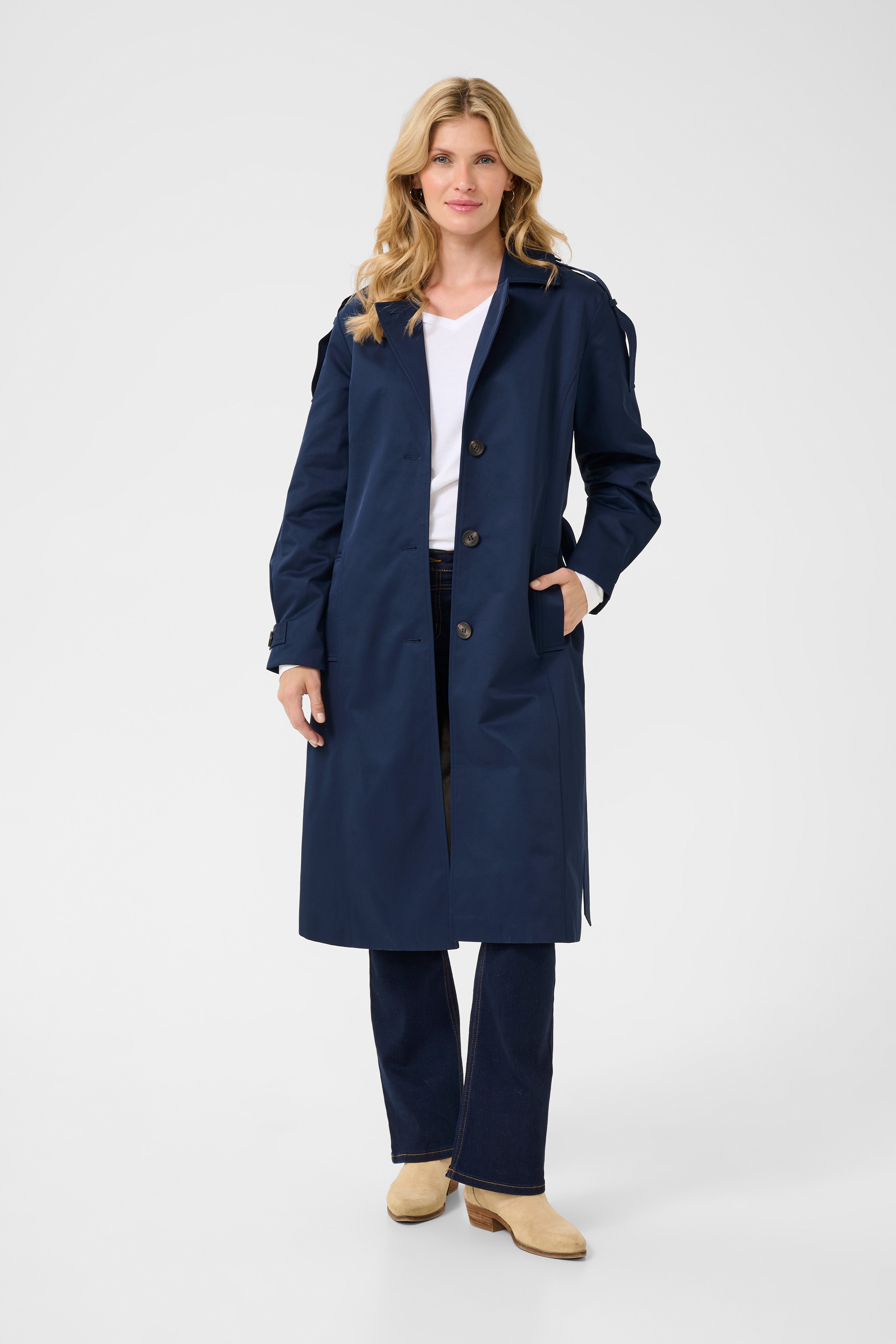 CRRea Trenchcoat LOOKBOOK FRONT 10613178-194024