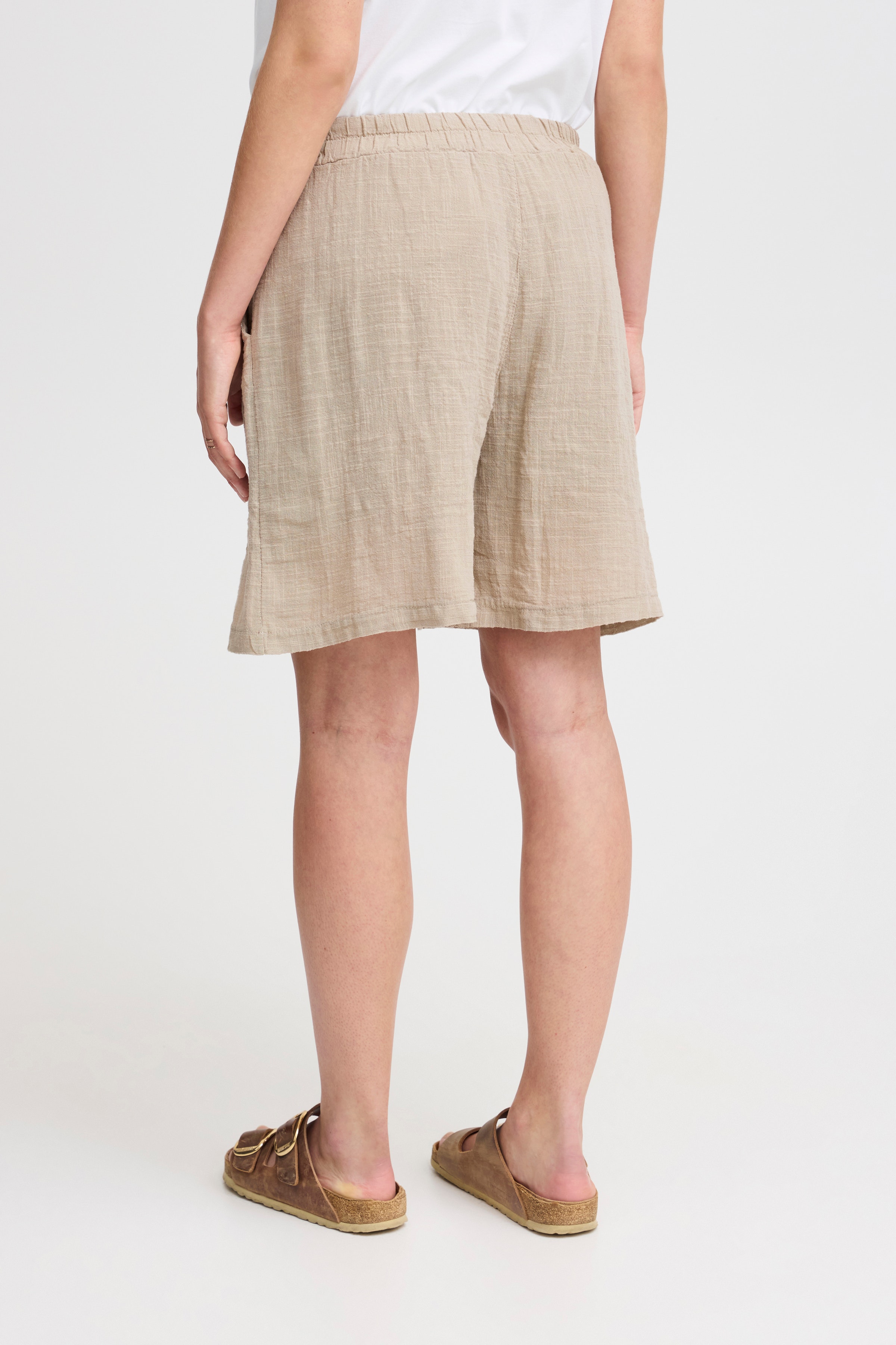 SBALEXA Shorts LOOKBOOK BACK 22100661-130907