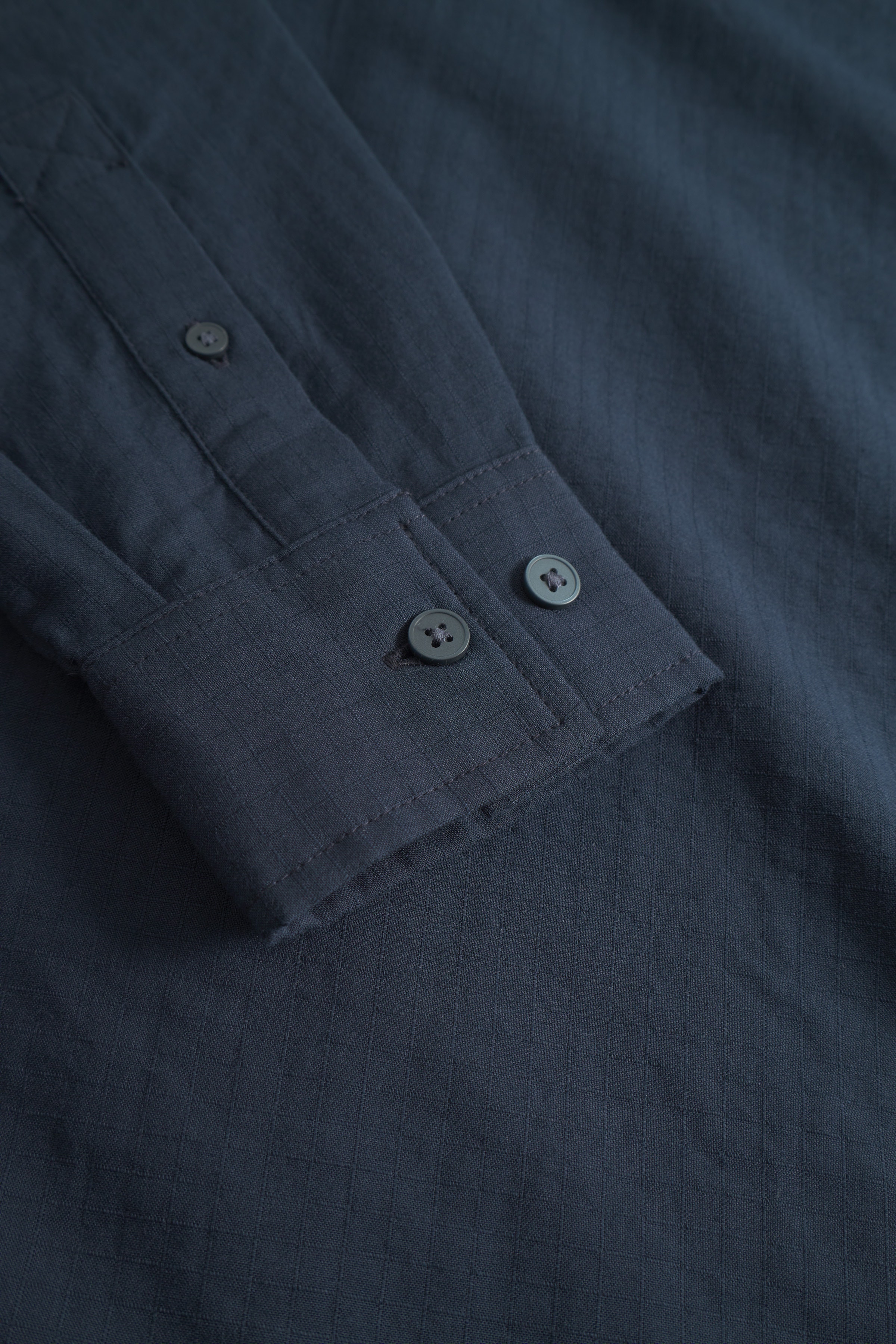 WWAdrian Shirt PACK DETAIL 30251501-194011