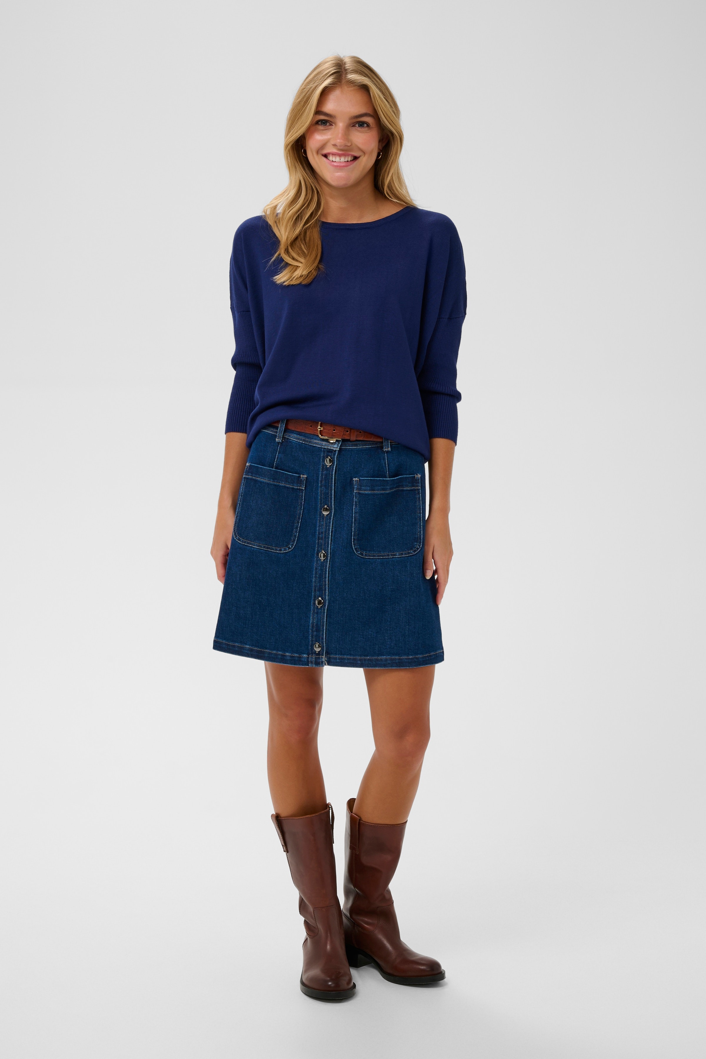 A2561, Pullover LOOKBOOK FRONT 30500003-194029