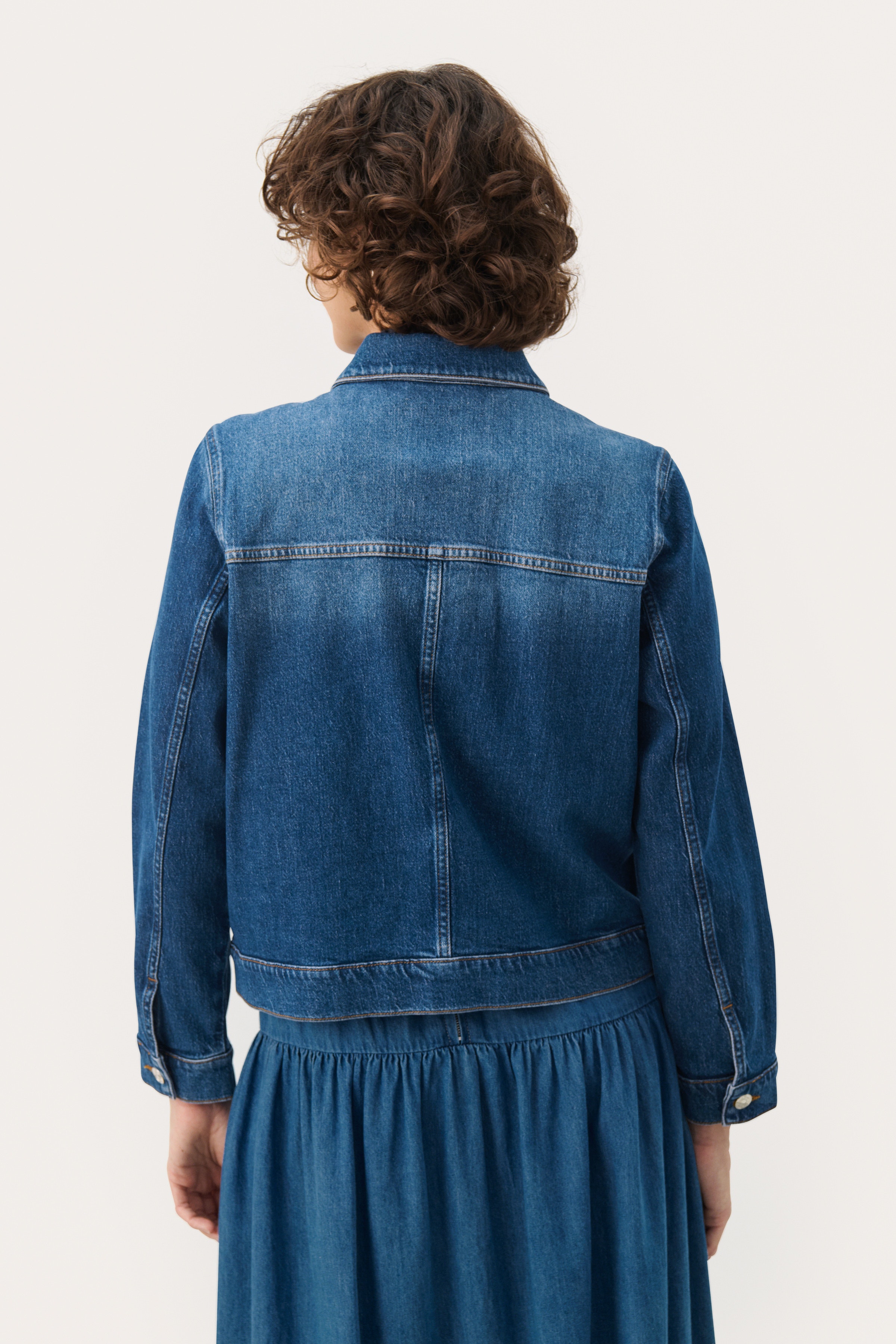 NanniePW Causal jas LOOKBOOK BACK 30309338-300156