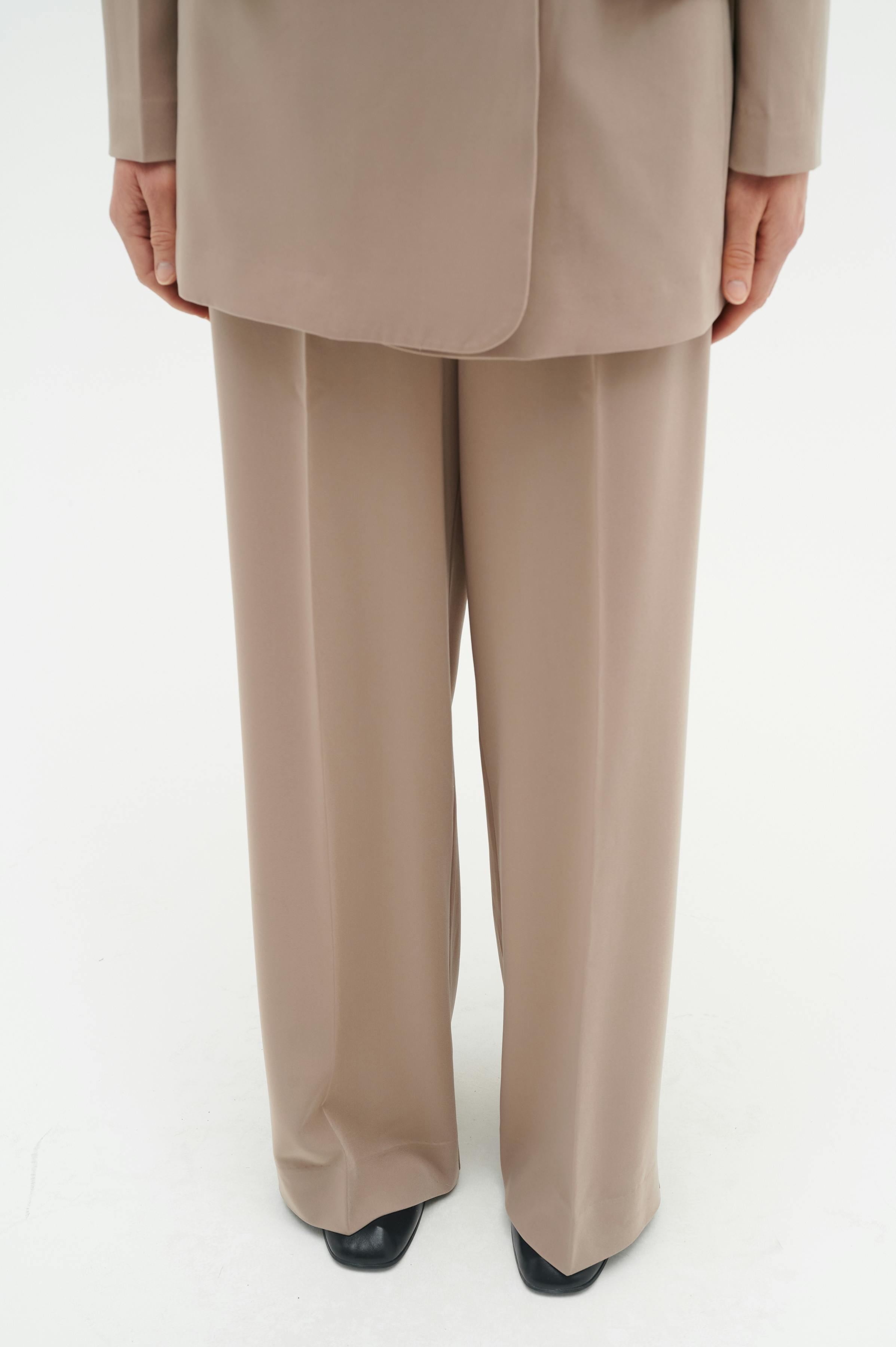 AdianIW Trousers LOOKBOOK FRONT 30107826-161211