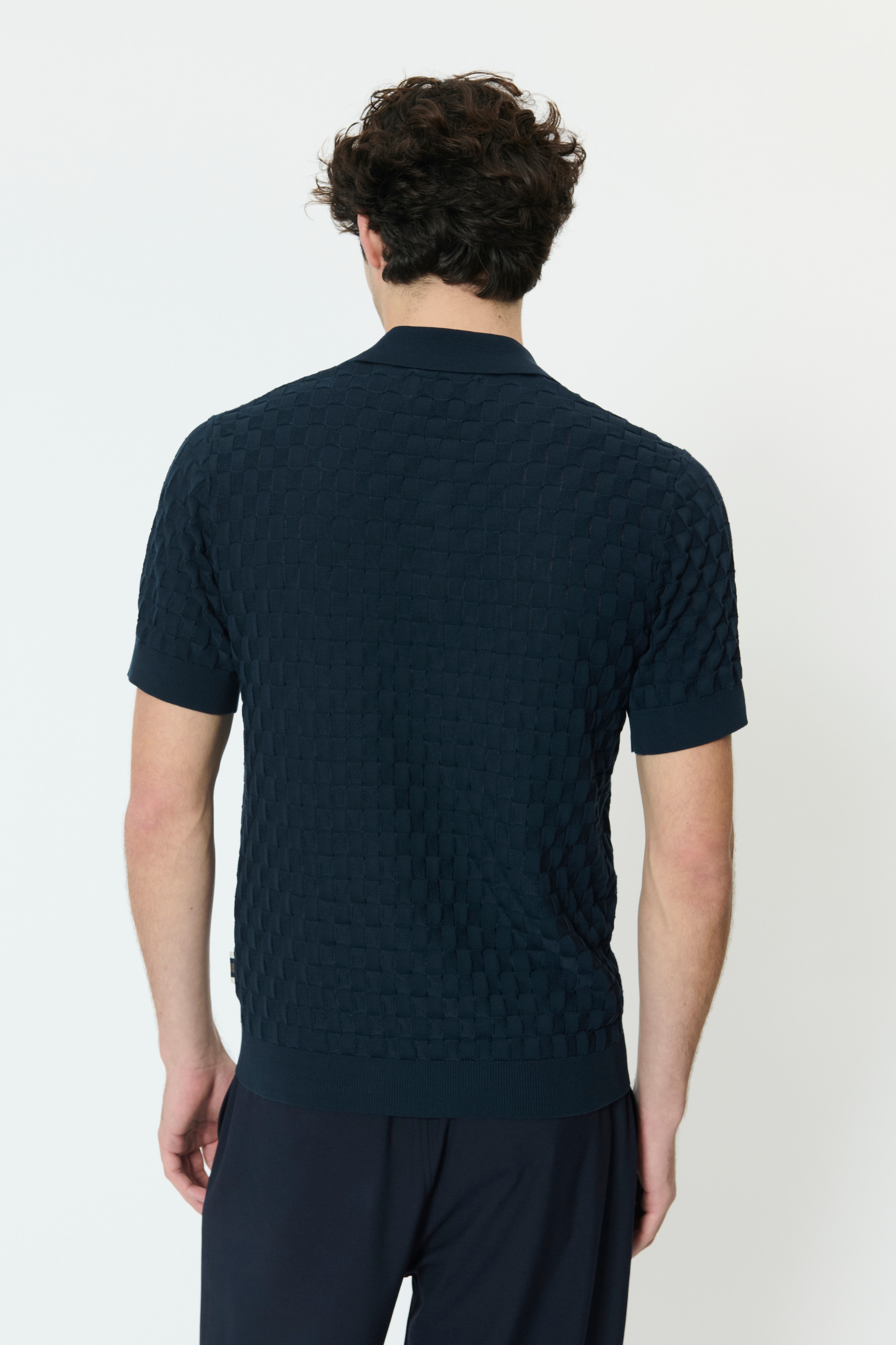 MApolo Heritage Pullover LOOKBOOK BACK 30207802-194011