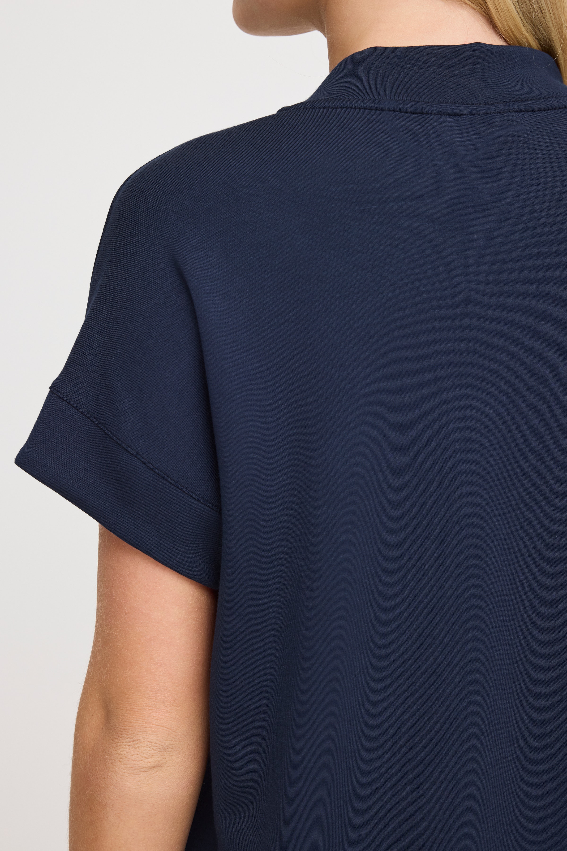FRAURORA Sweatshirt LOOKBOOK DETAIL 20616066-193923