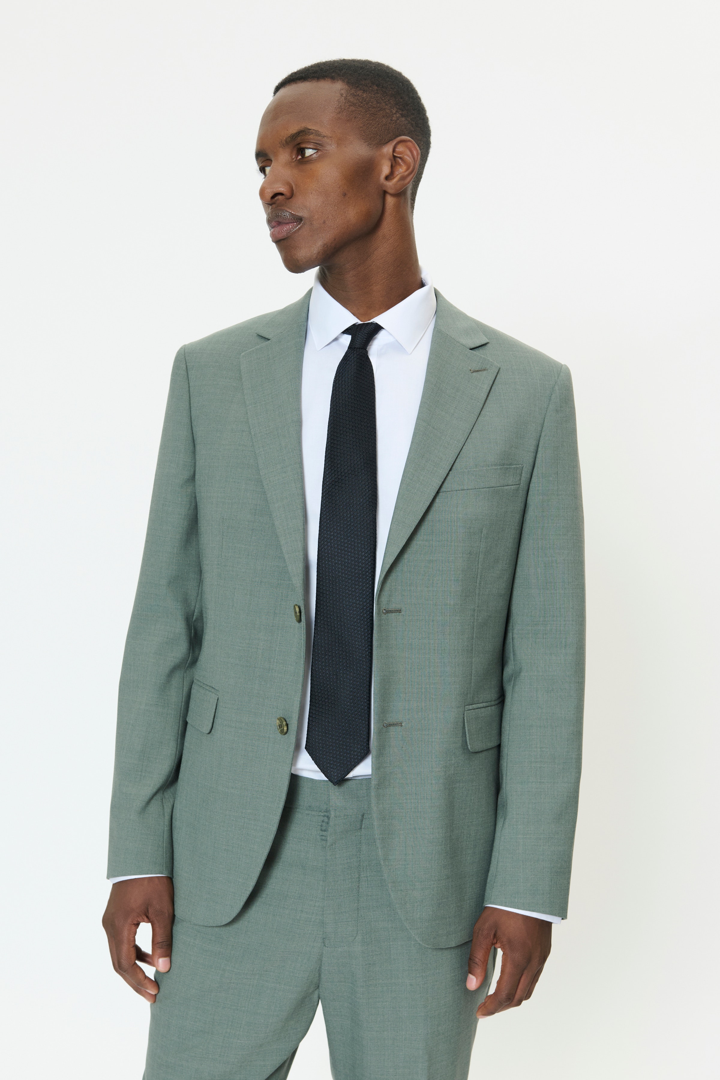 MAtie Das LOOKBOOK FRONT 30207654-194011