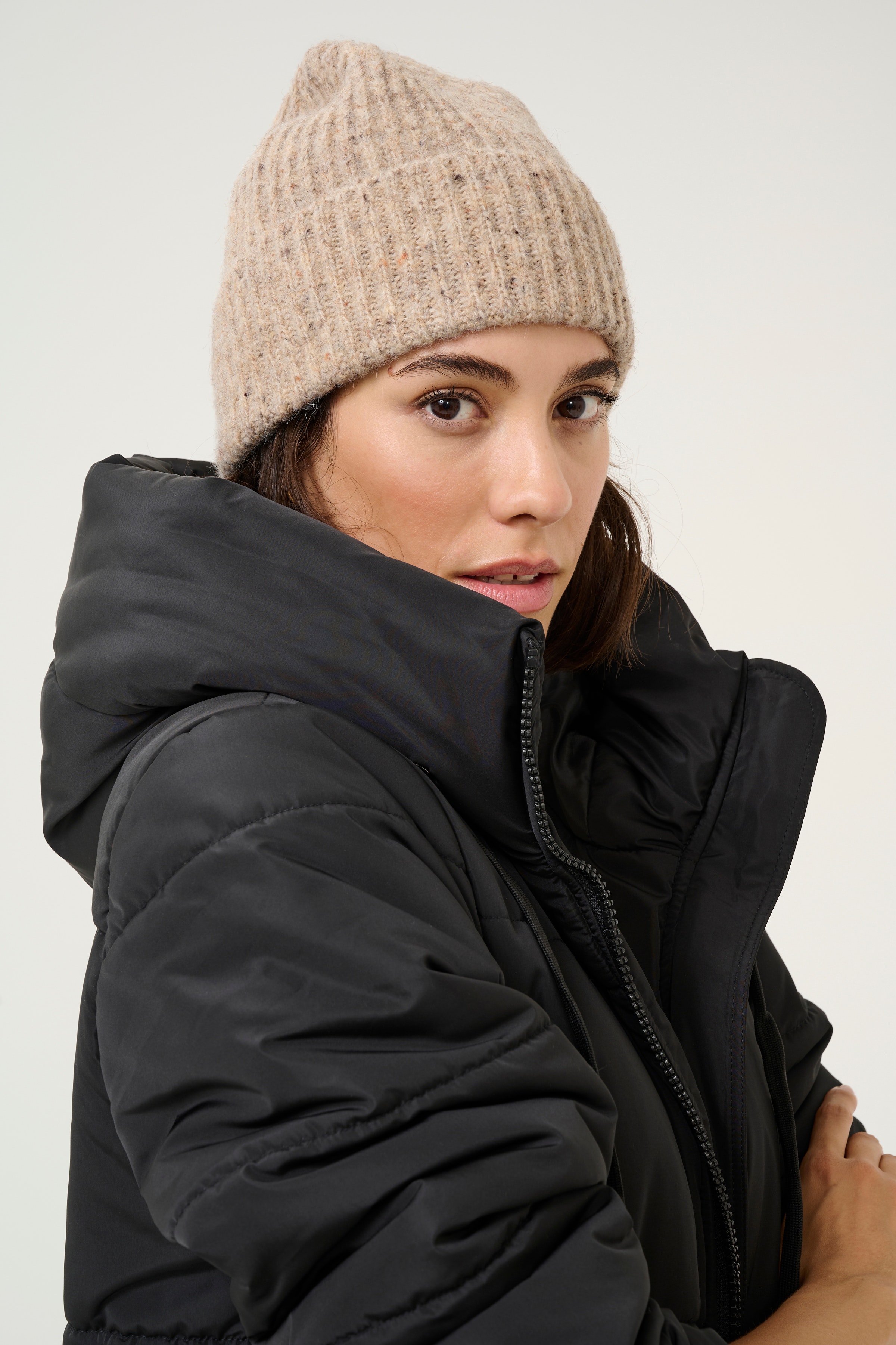 KAfika Hatt LOOKBOOK DETAIL 10509864-1513051