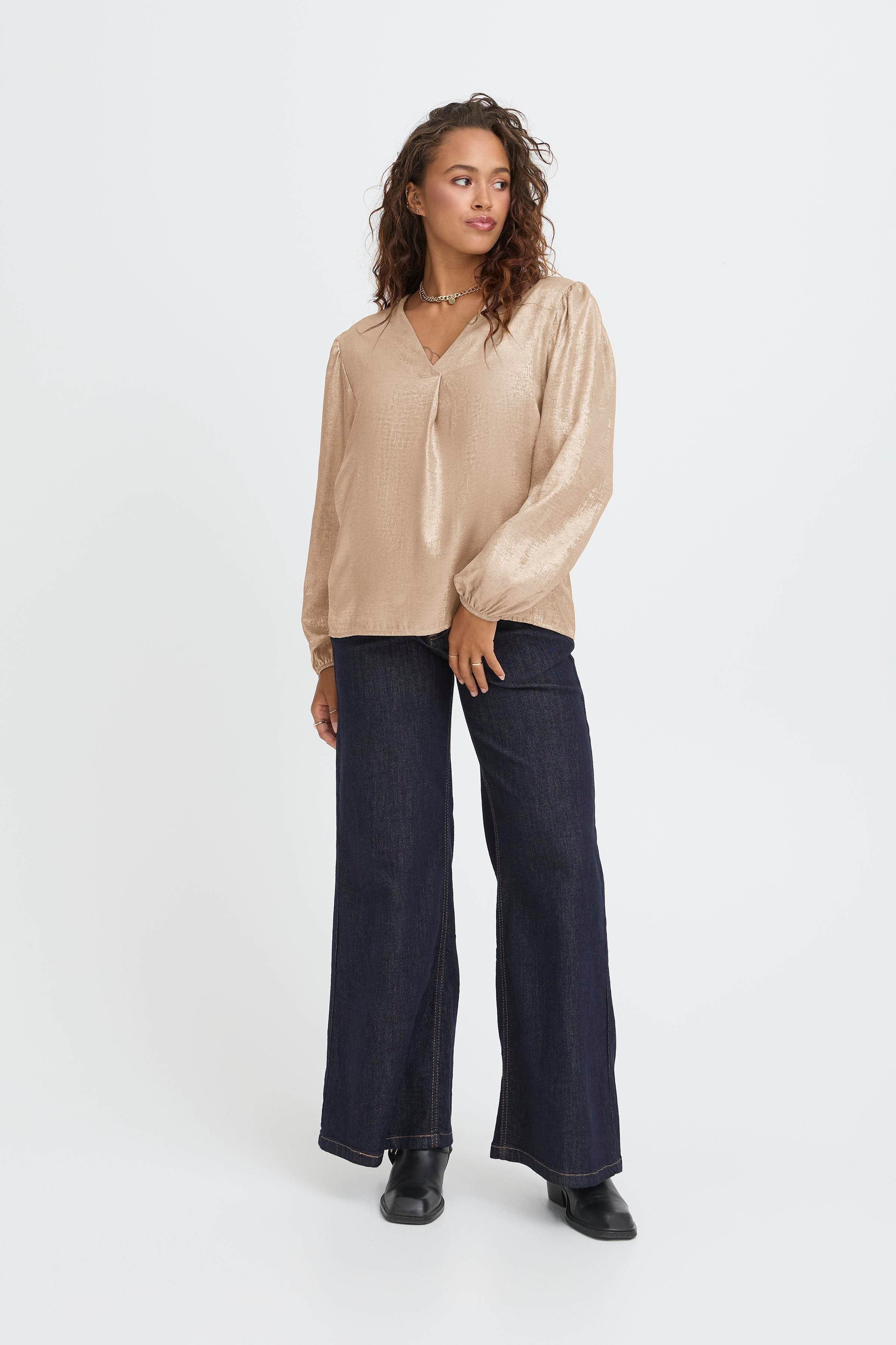 SBELSIE Blouse LOOKBOOK FRONT 22101118-204988