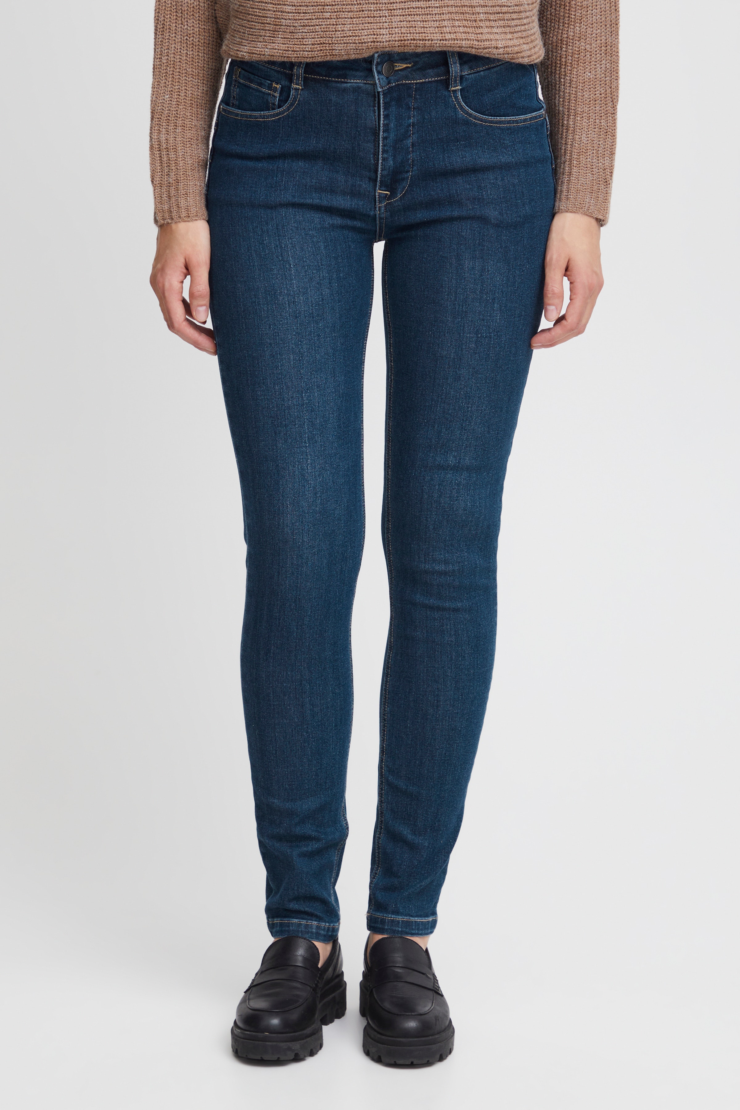 FRELLIE Jeans LOOKBOOK FRONT 20612430-200070