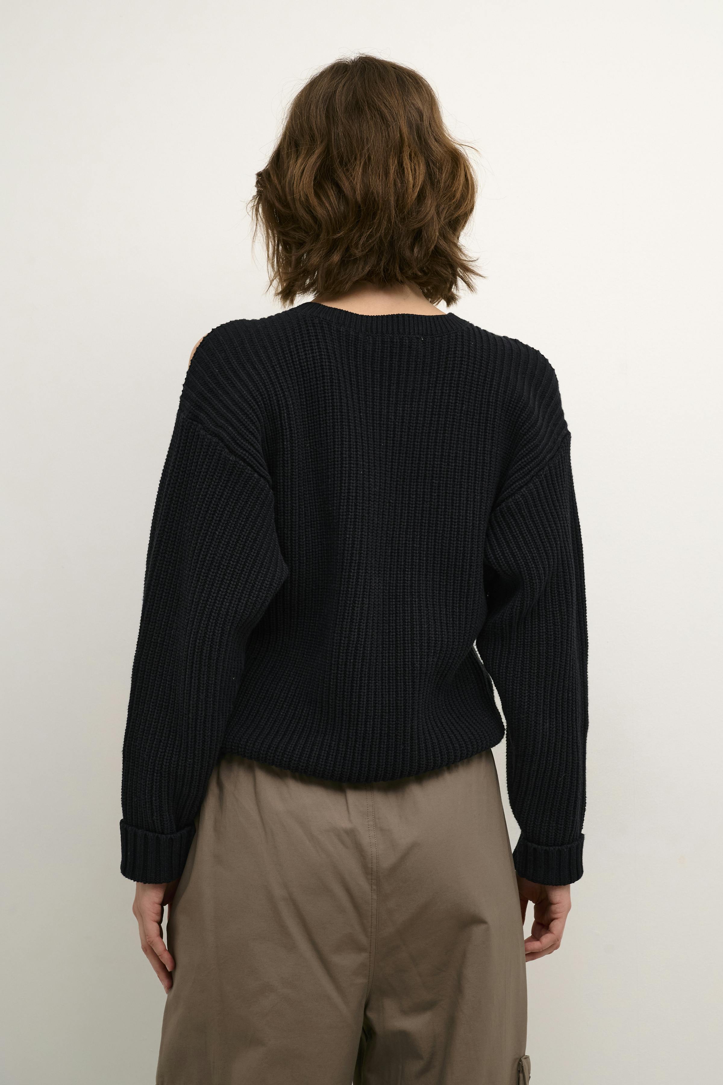 JaqlinKB Pullover LOOKBOOK FRONT 10104418-194008