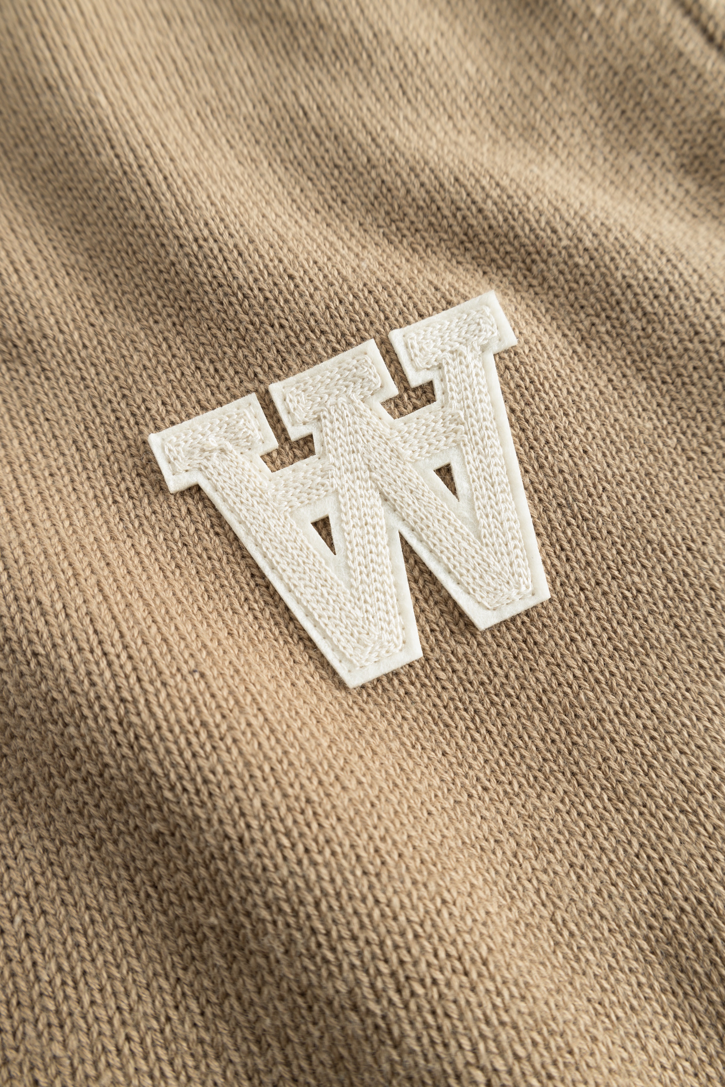 WWTay Vest PACK DETAIL 30251953-181022