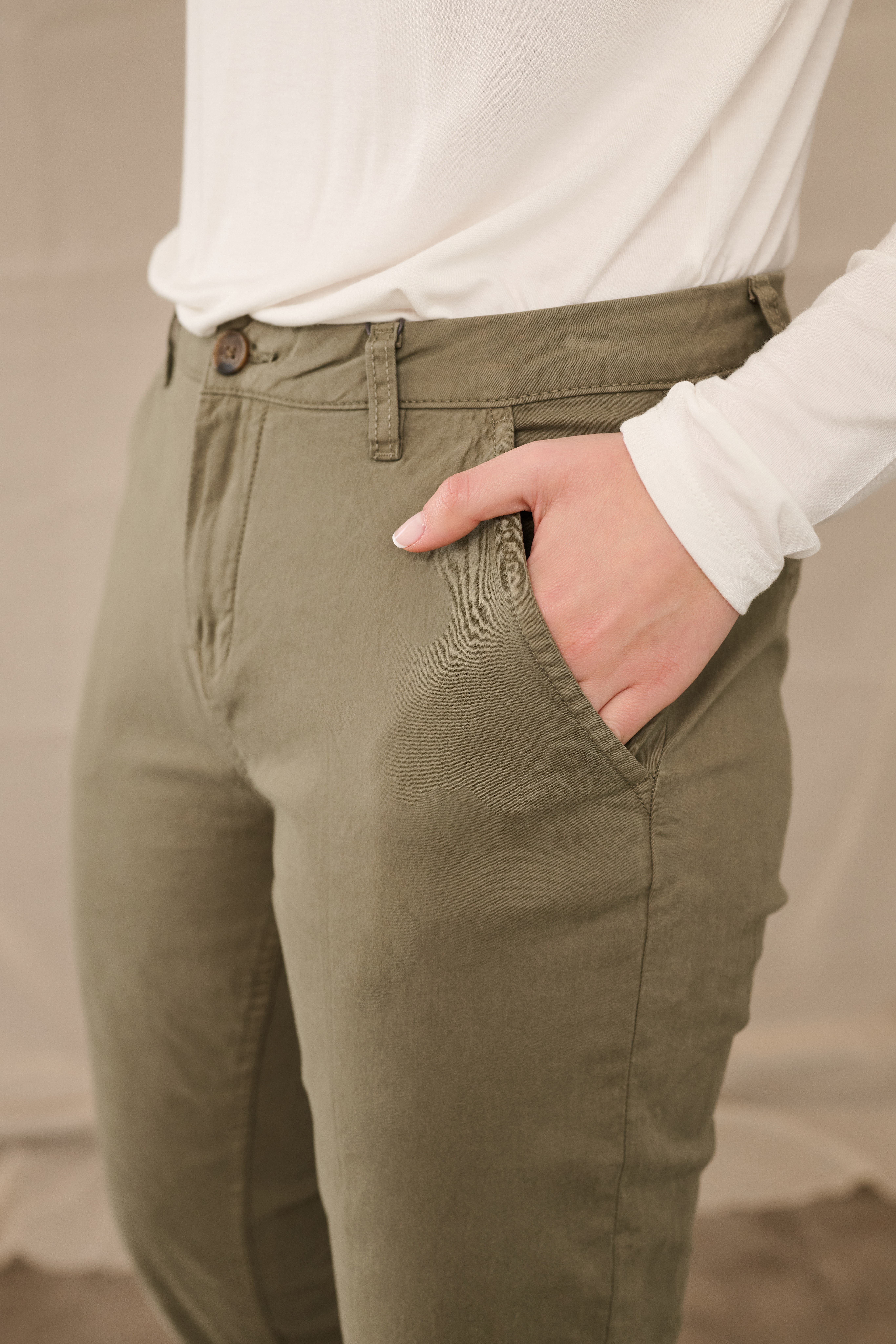 CUbrita Trousers LOCATION NONE 50110329-180521