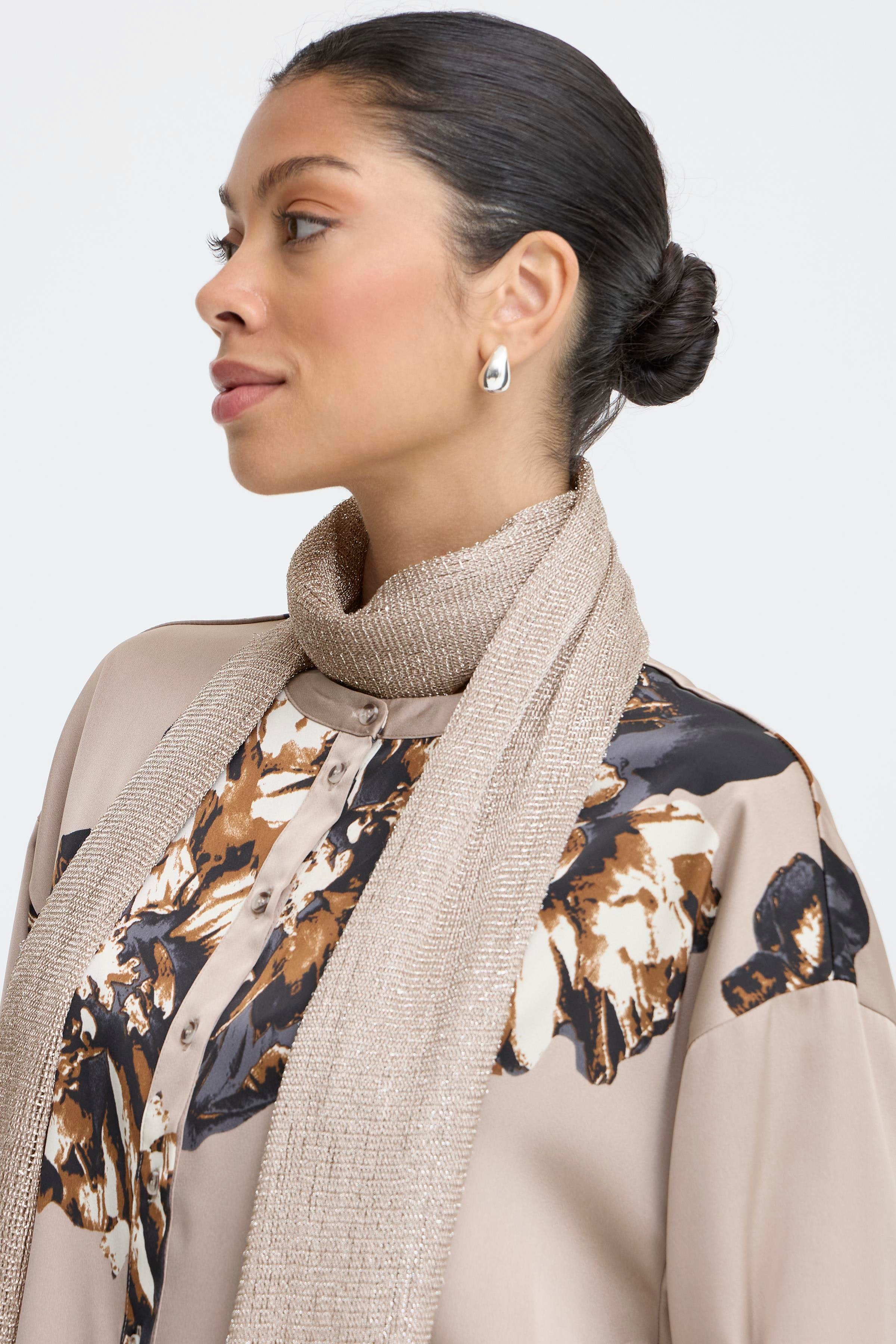 BYVOET Scarf LOOKBOOK DETAIL 20818374-900003566