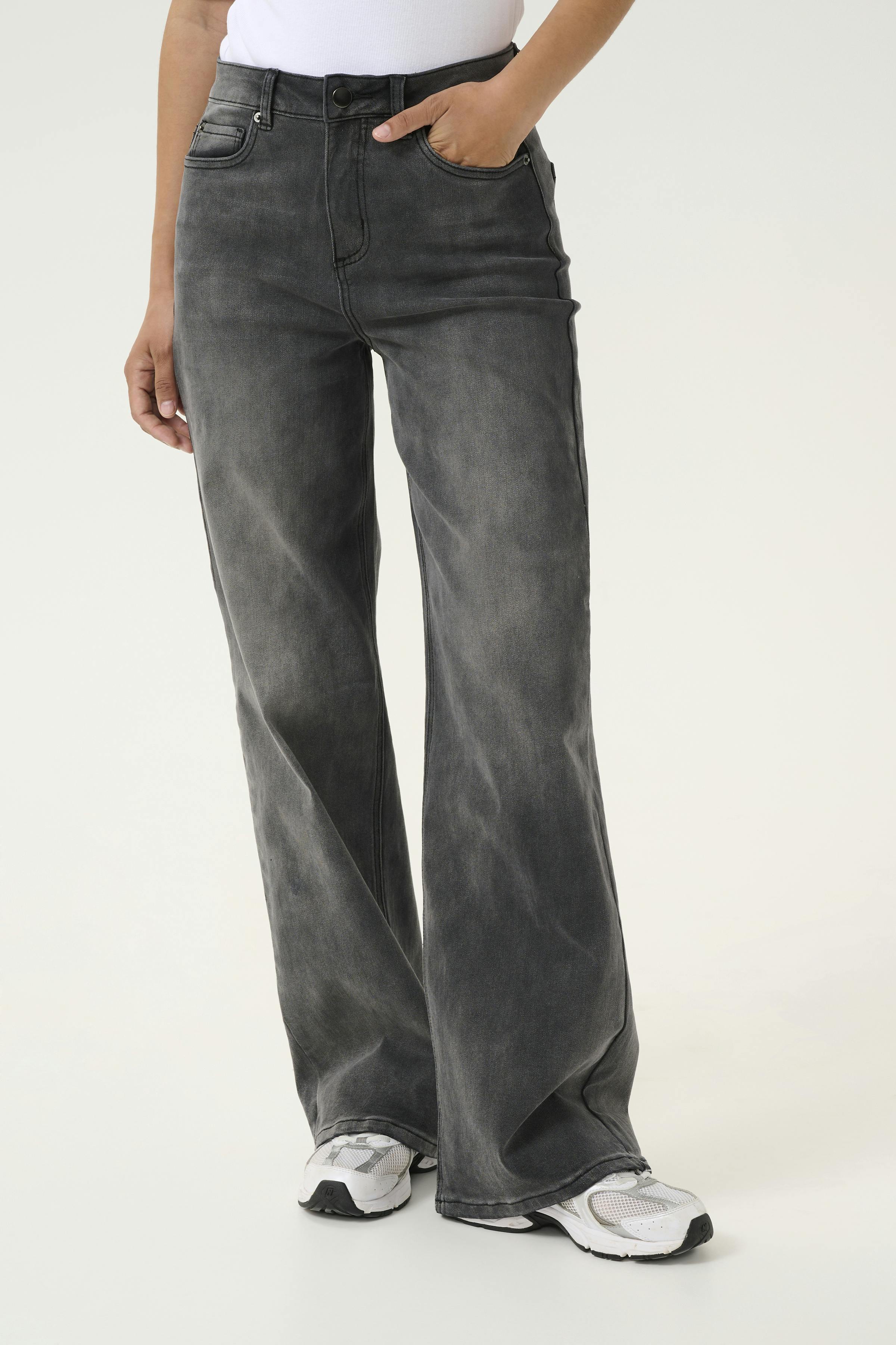 KAsinem Jeans LOOKBOOK FRONT 10509518-103162