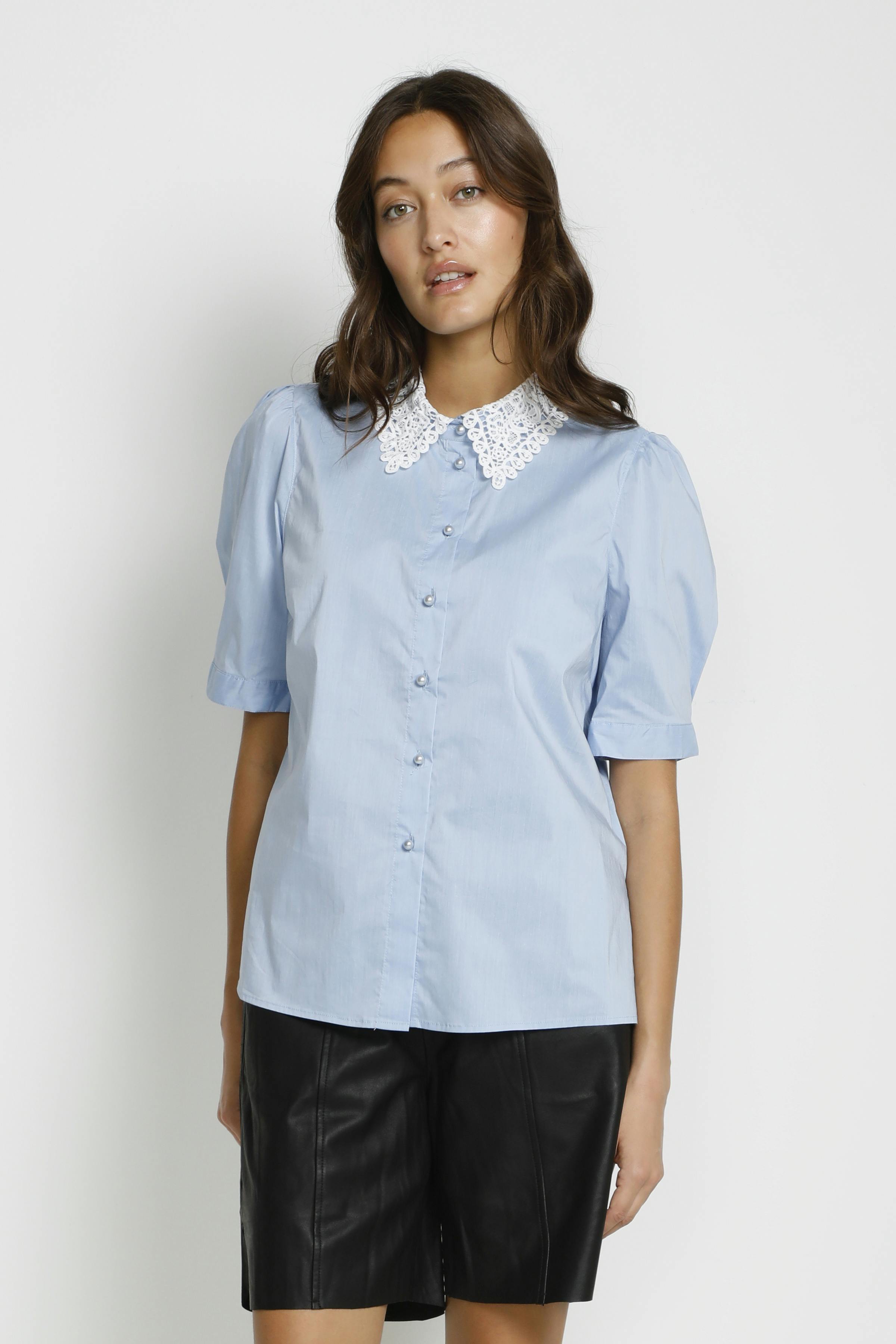 CUantona Korte mouwen shirt LOOKBOOK FRONT 50108641-164019