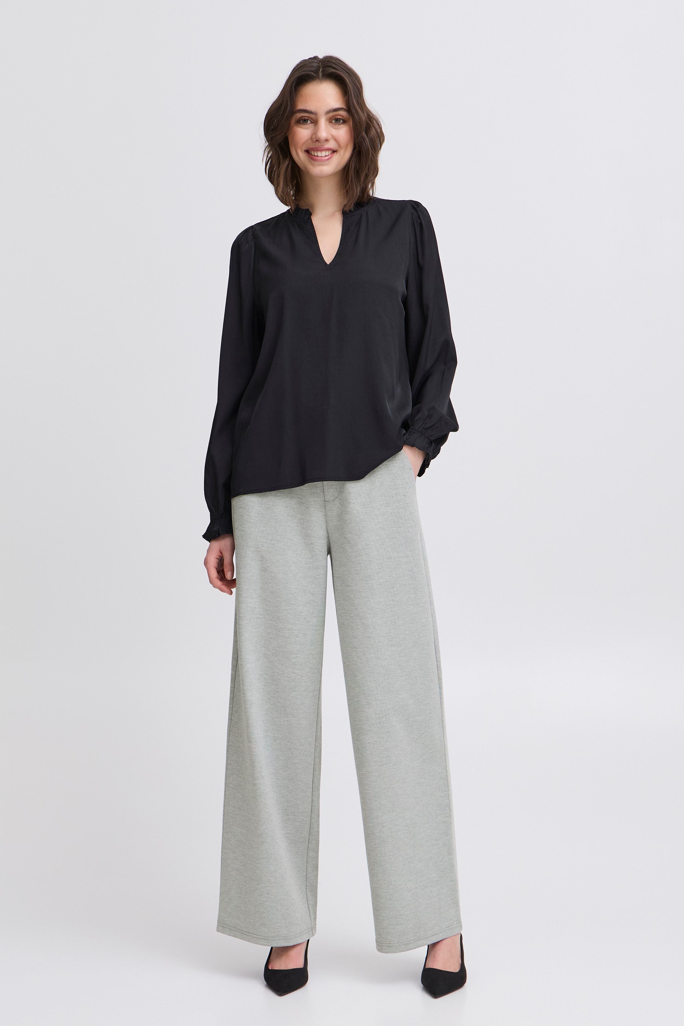 FRBLAZER Trousers LOOKBOOK FRONT 20615134-200122