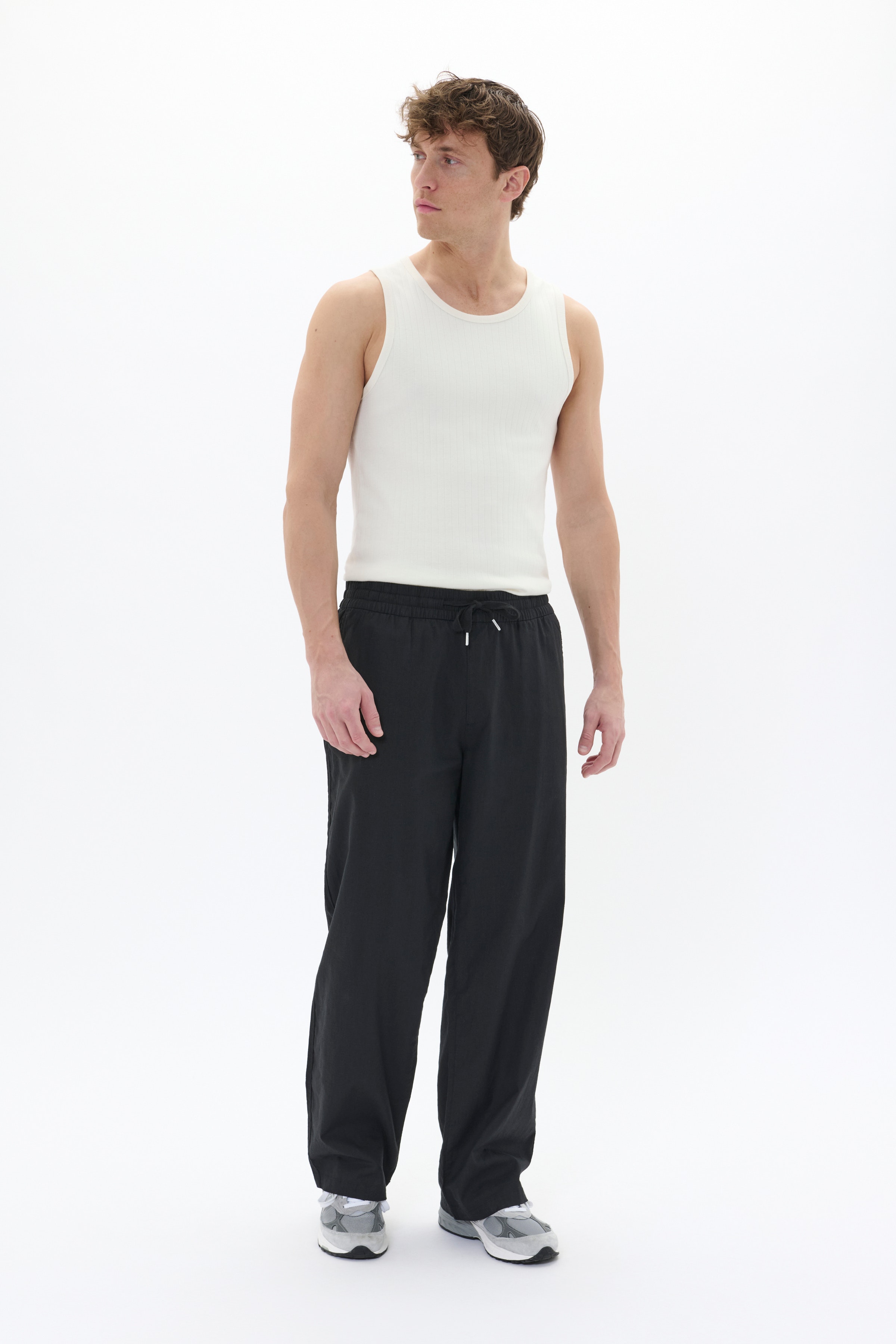 MABarton Wide Trousers LOOKBOOK FRONT 30208435-300275