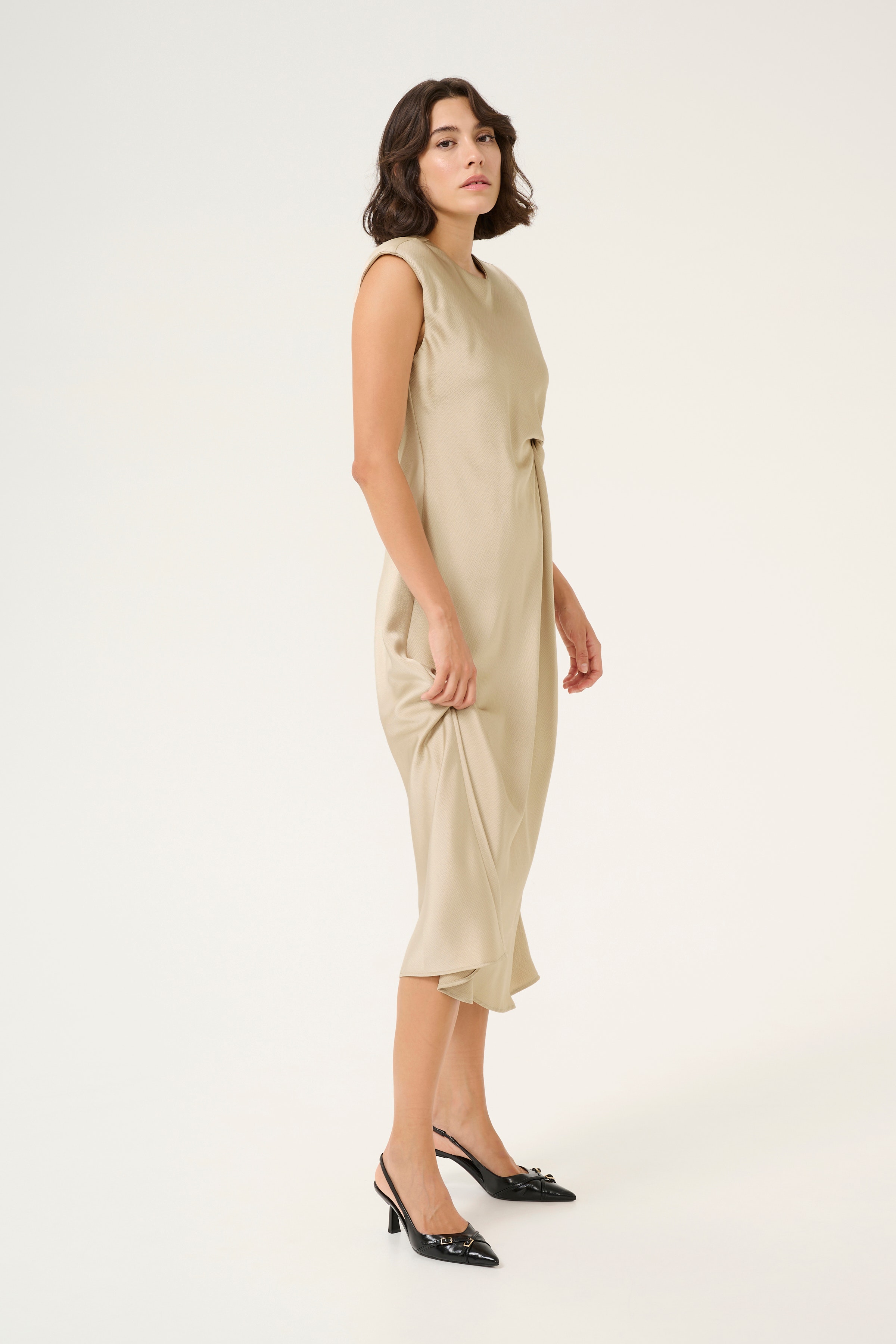 KApristina Kjole LOOKBOOK FRONT 10509763-151305