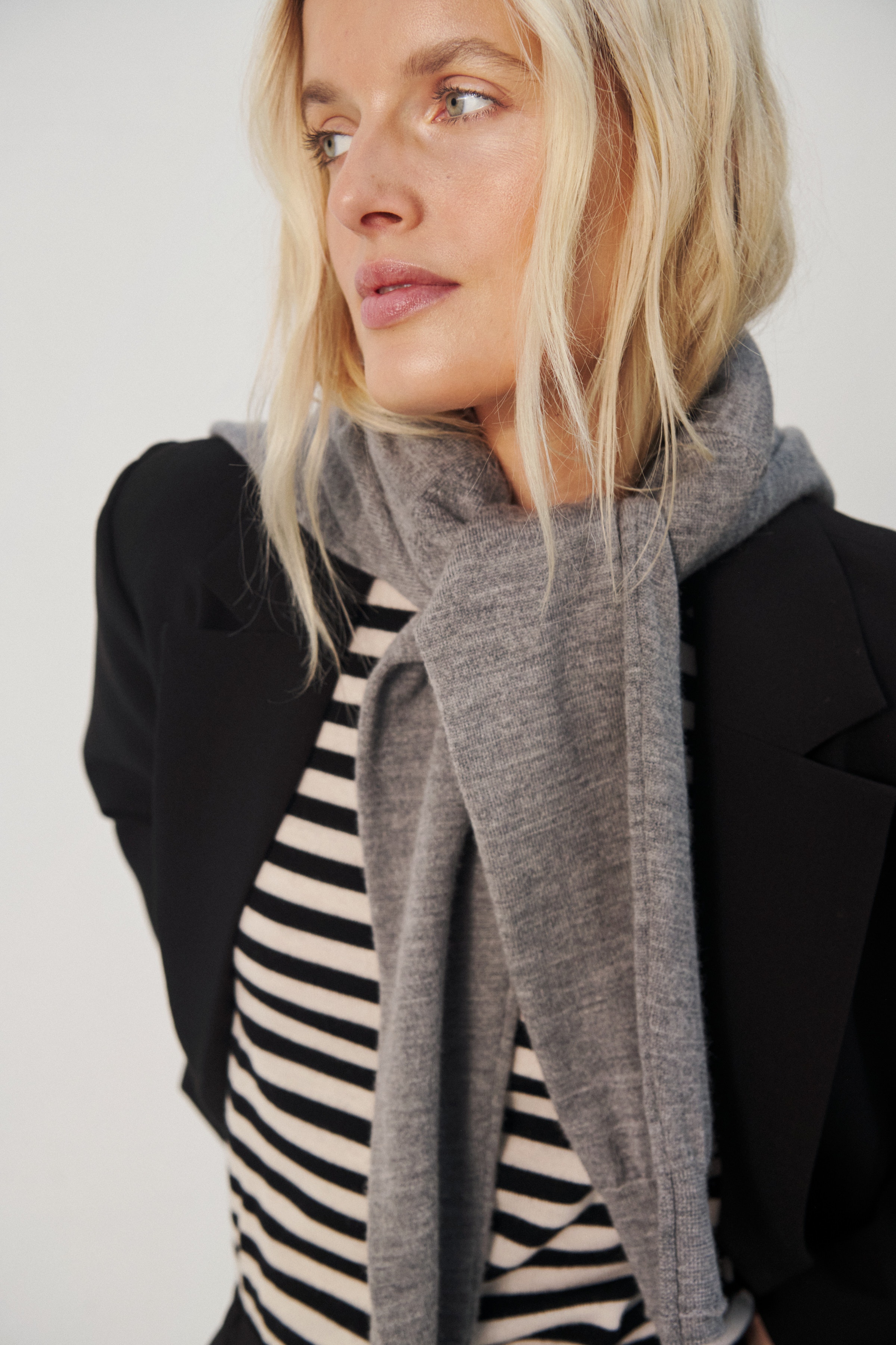 NoelaniPW Cardigan LOCATION NONE 30309793-1802011