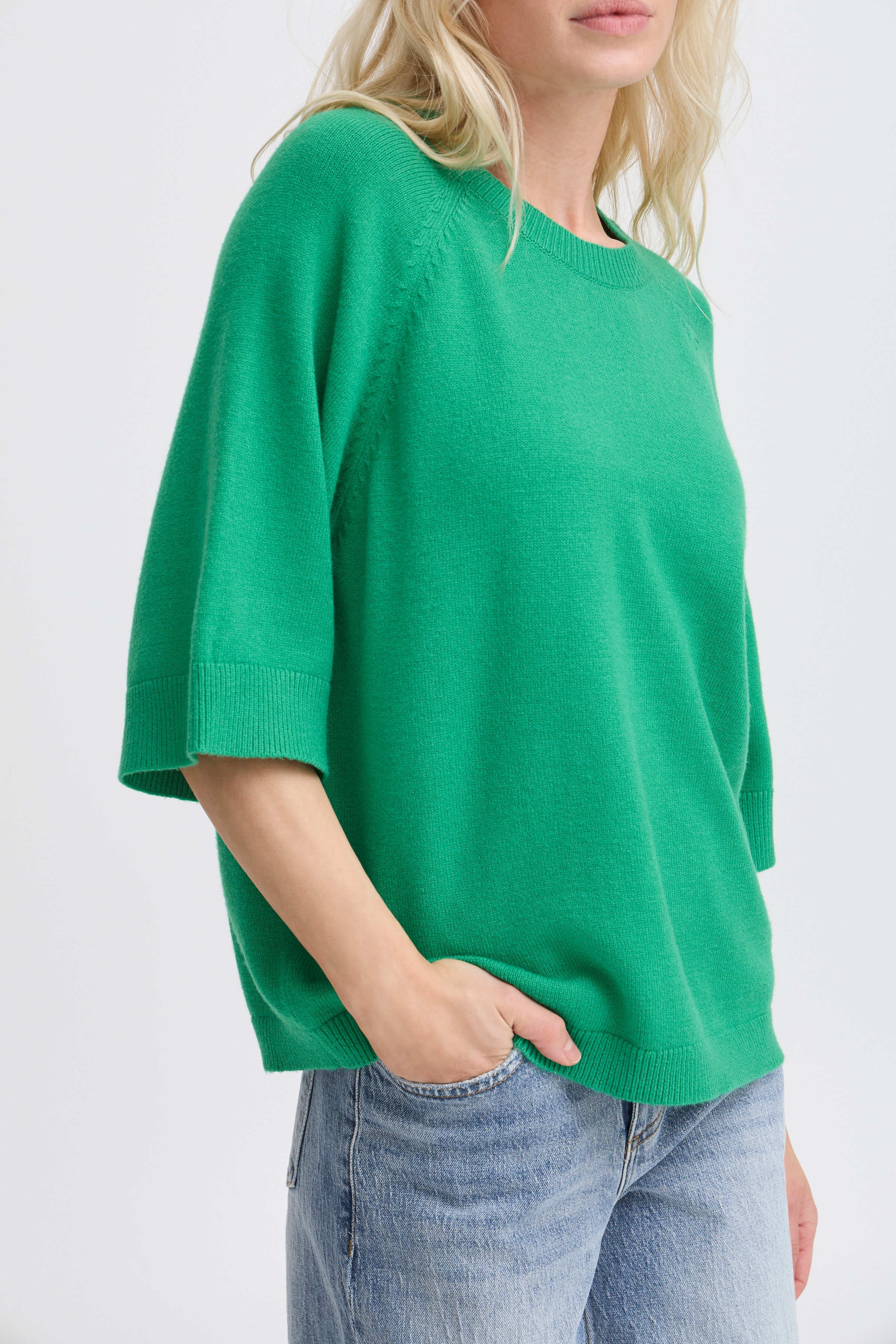 BYNONINA Pullover LOOKBOOK DETAIL 20813016-176030