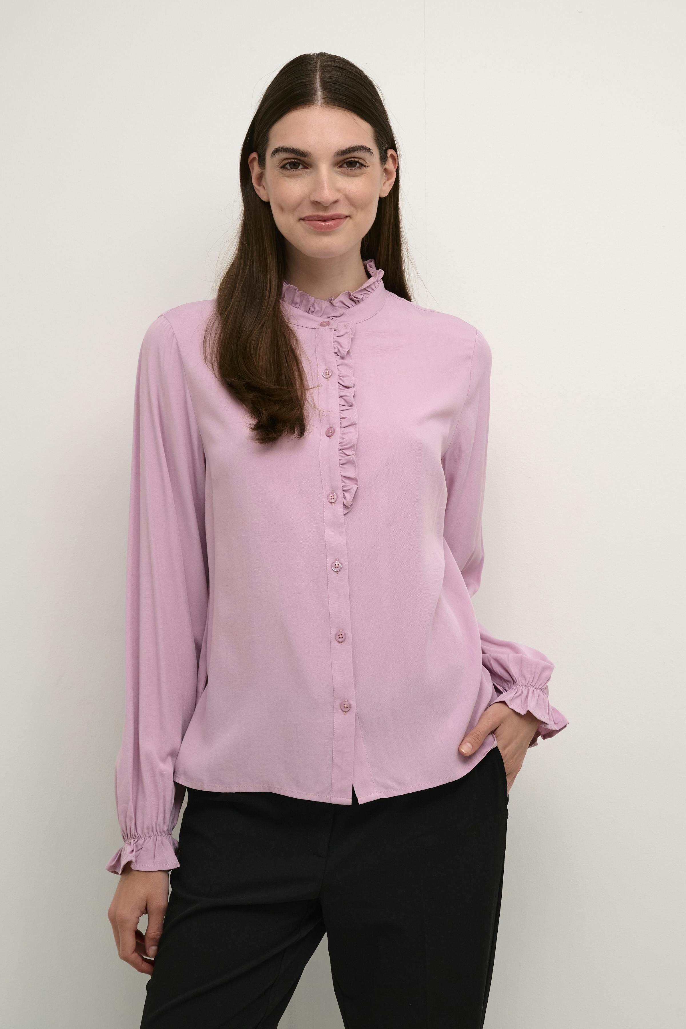 CRVenea Shirt LOOKBOOK FRONT 10612434-152205