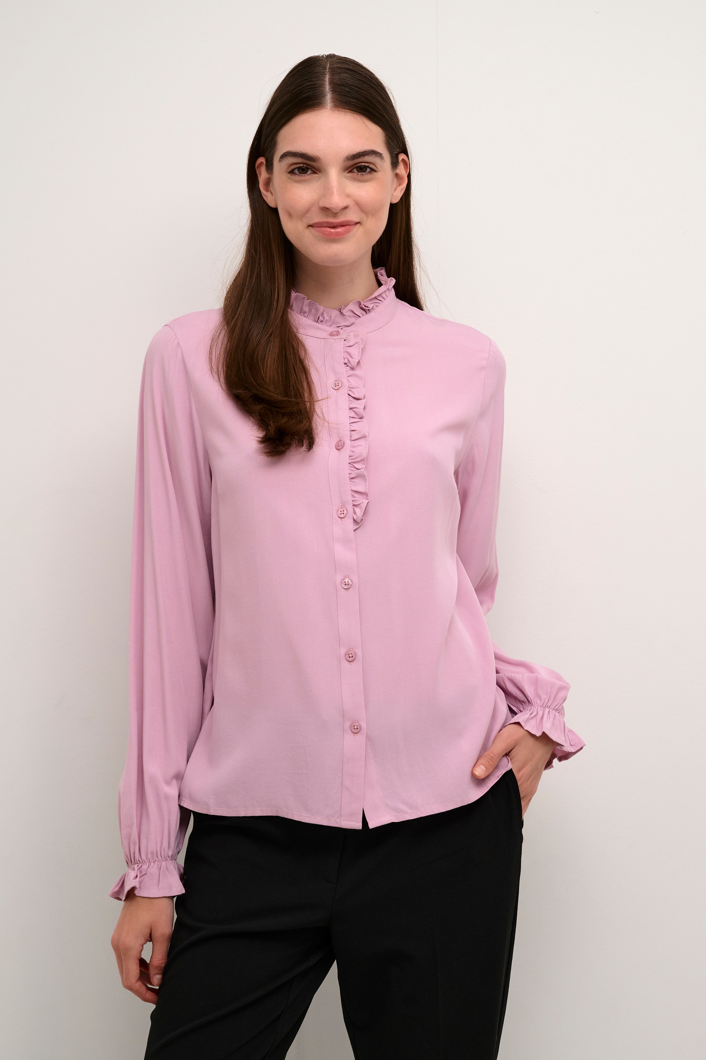 CRVenea Shirt LOOKBOOK FRONT 10612434-152205