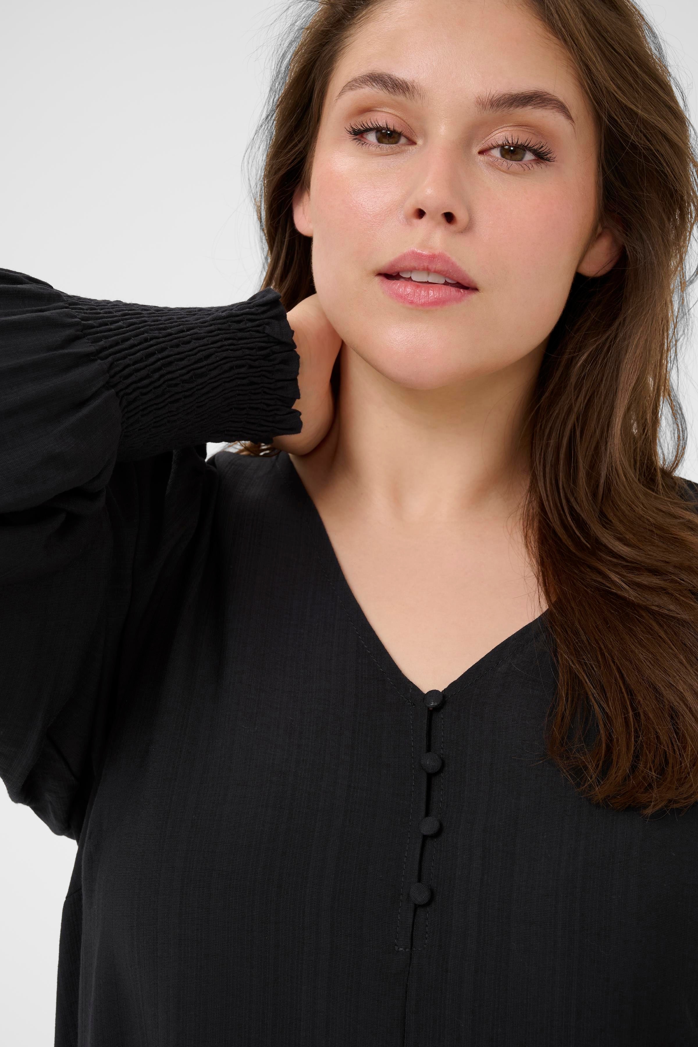 KCsofia Kleid LOOKBOOK DETAIL 10583890-100121