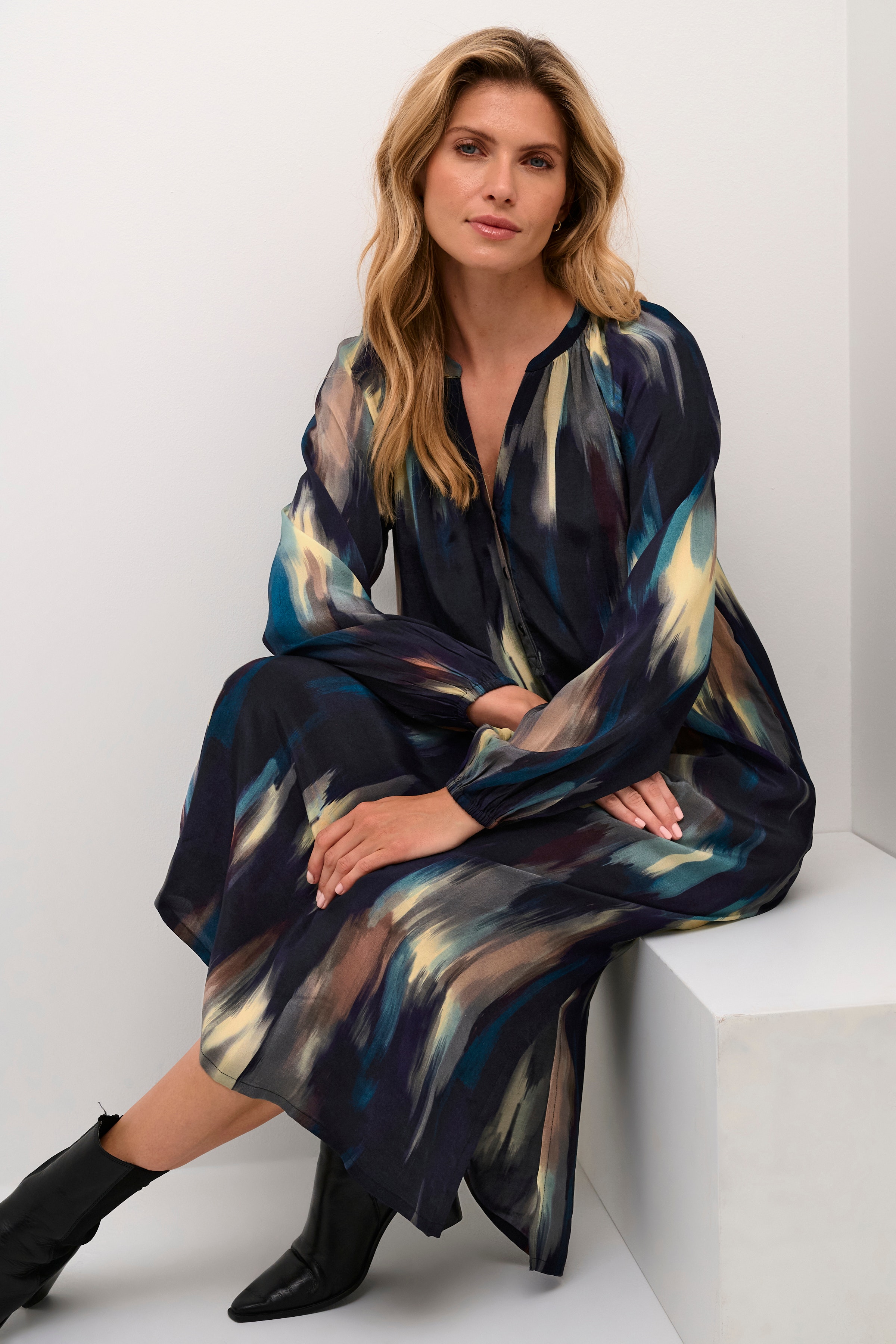 BPella Dress LOOKBOOK DETAIL 10590547-105103B